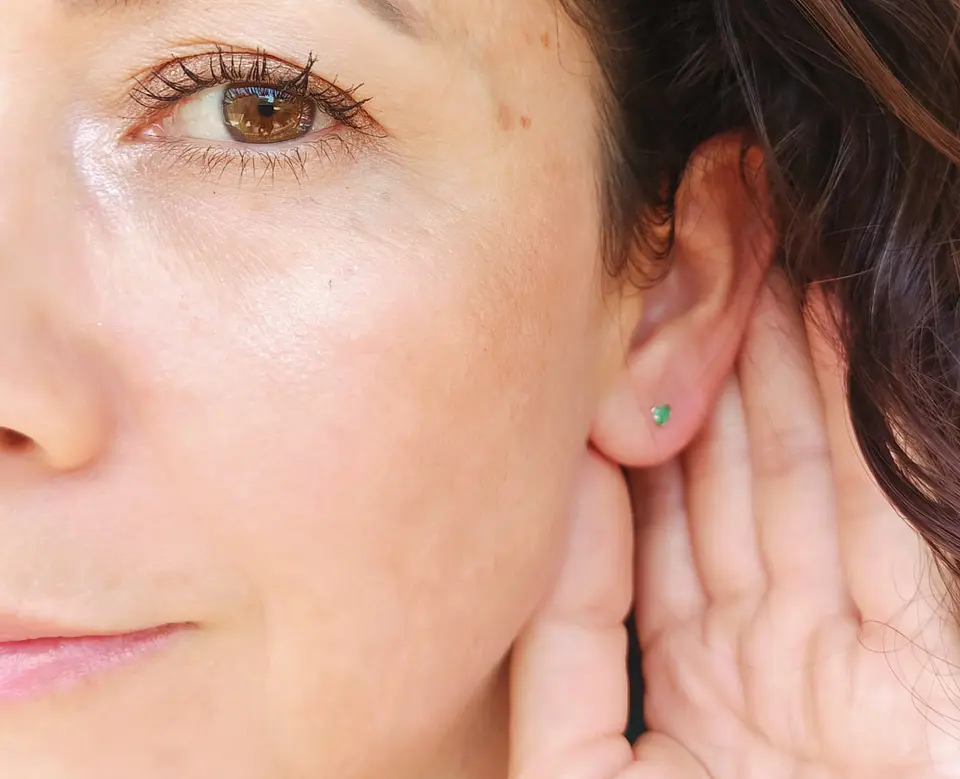Aros abridores de tuerca en plata fina ley S925 con Esmeralda natural genuina 3mm 8