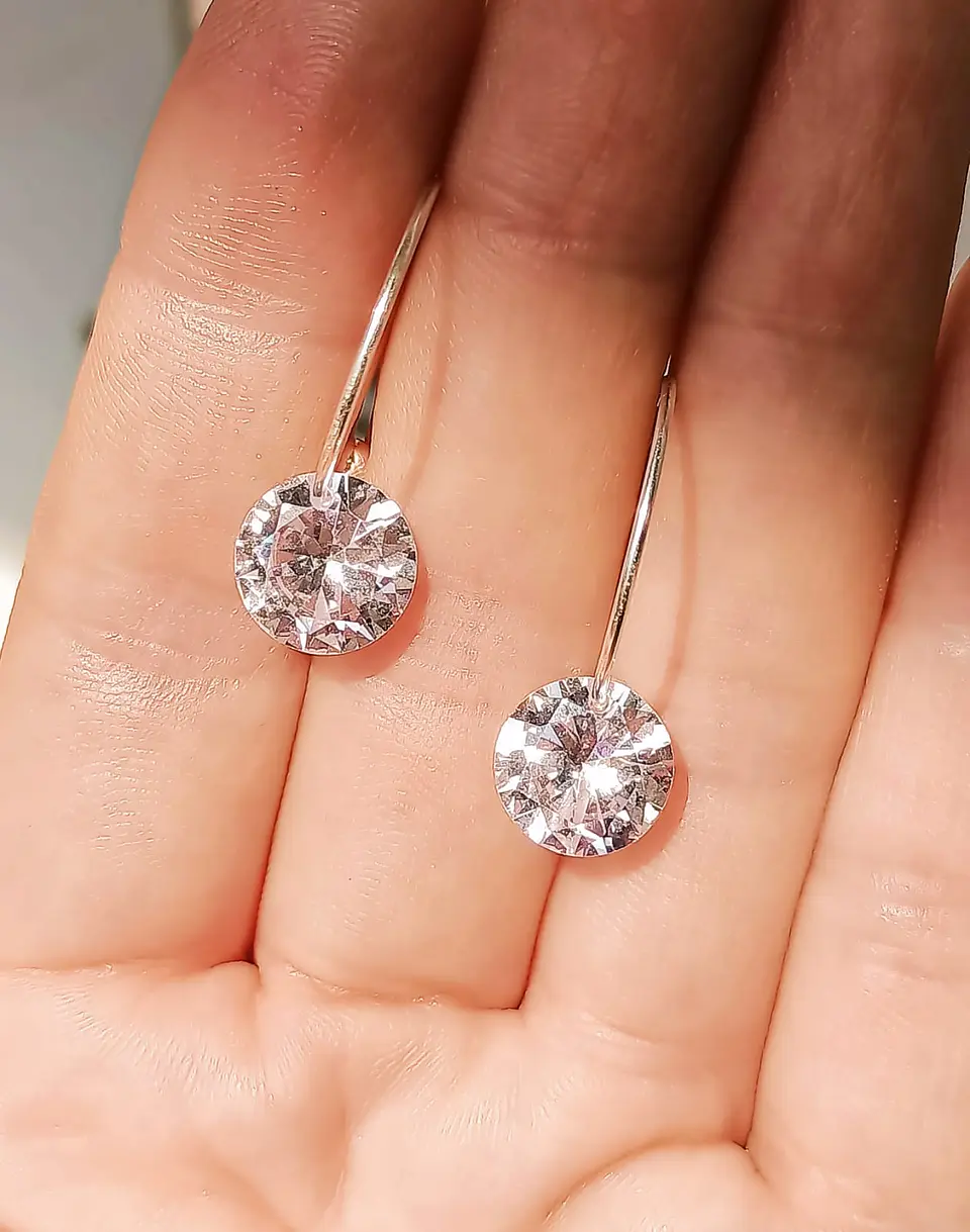 Argollas Punto De Luz Hoop Plata Fina ley S925 Zirconia 10mm 5
