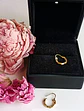 Argollas Huggies Pequeñas Decoradas Oro 18k - Miniatura 5