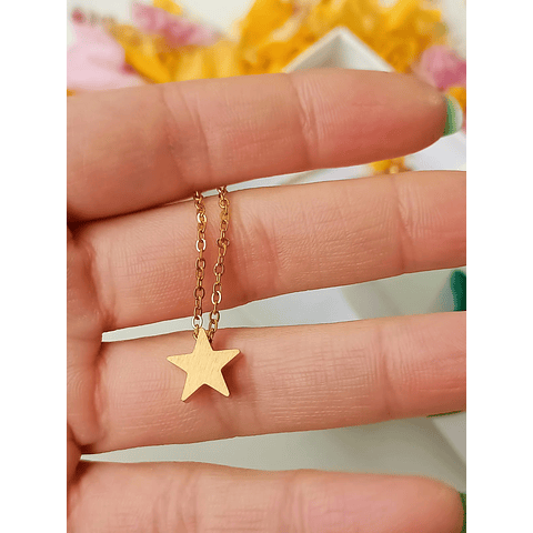 Collar Len De Plata Chapada En Oro 18k Y Lava Negra - Belén Bajo