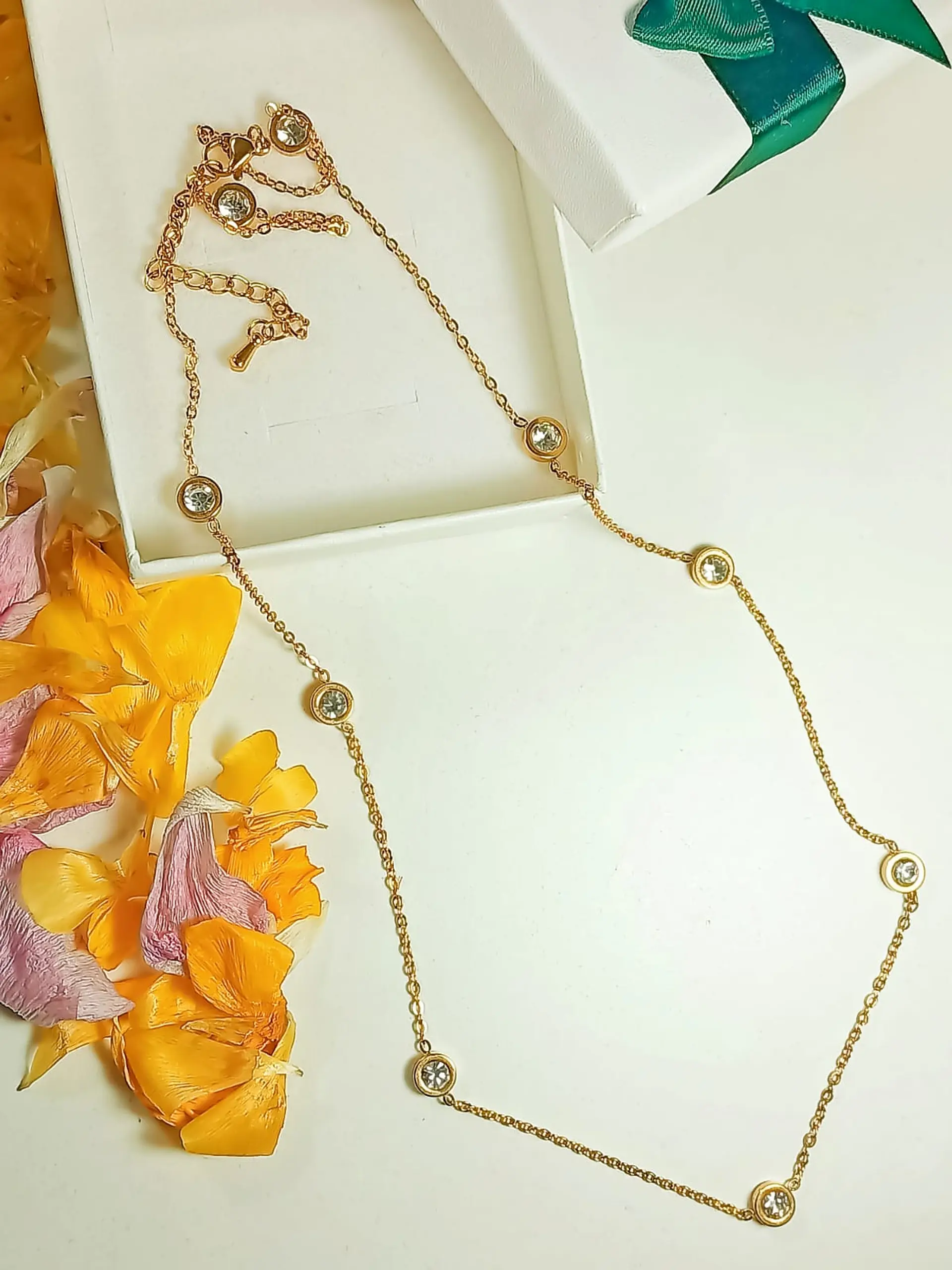 Colgante Largo Minimalista Punto De Luz Chapado En Oro 18k 4