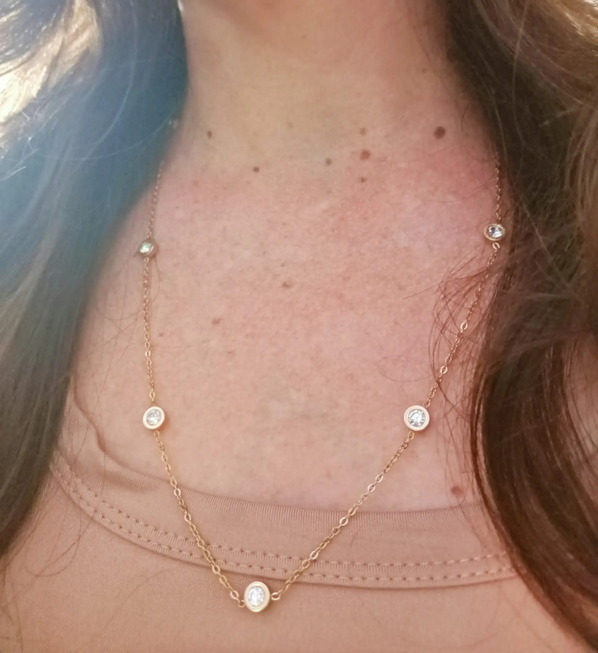 Colgante Largo Minimalista Punto De Luz Chapado En Oro 18k 5