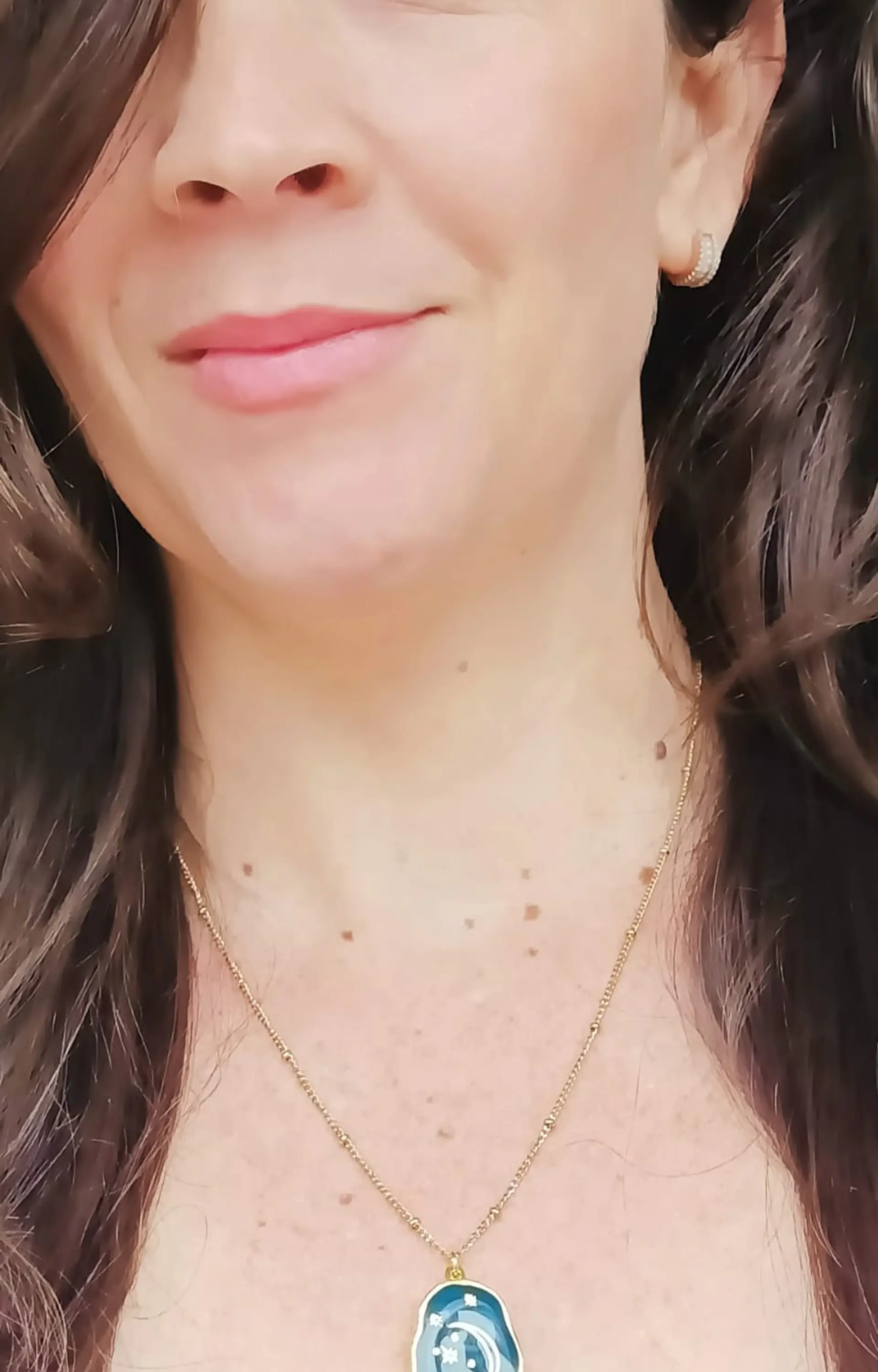 Colgante Luna Y Estrellas Resina Azul Chapado En Oro 18k 5