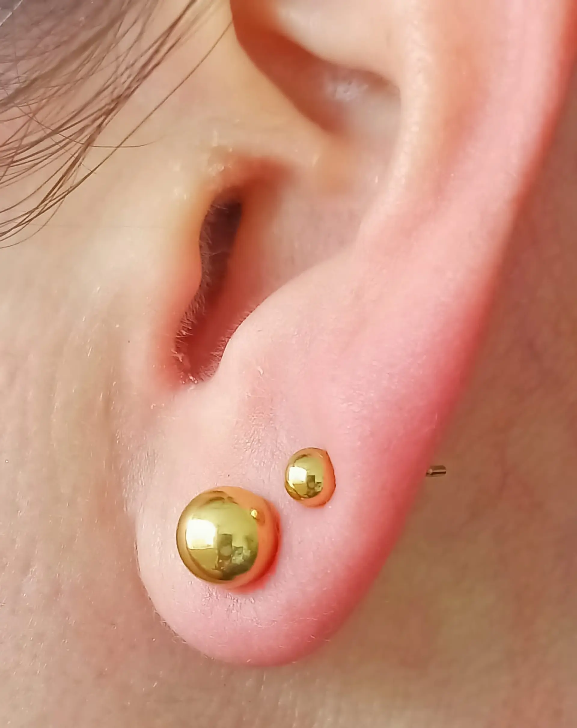 Pack De Aros Piercing Esferas 6mm + 7mm Chapadas En Oro 18k 6