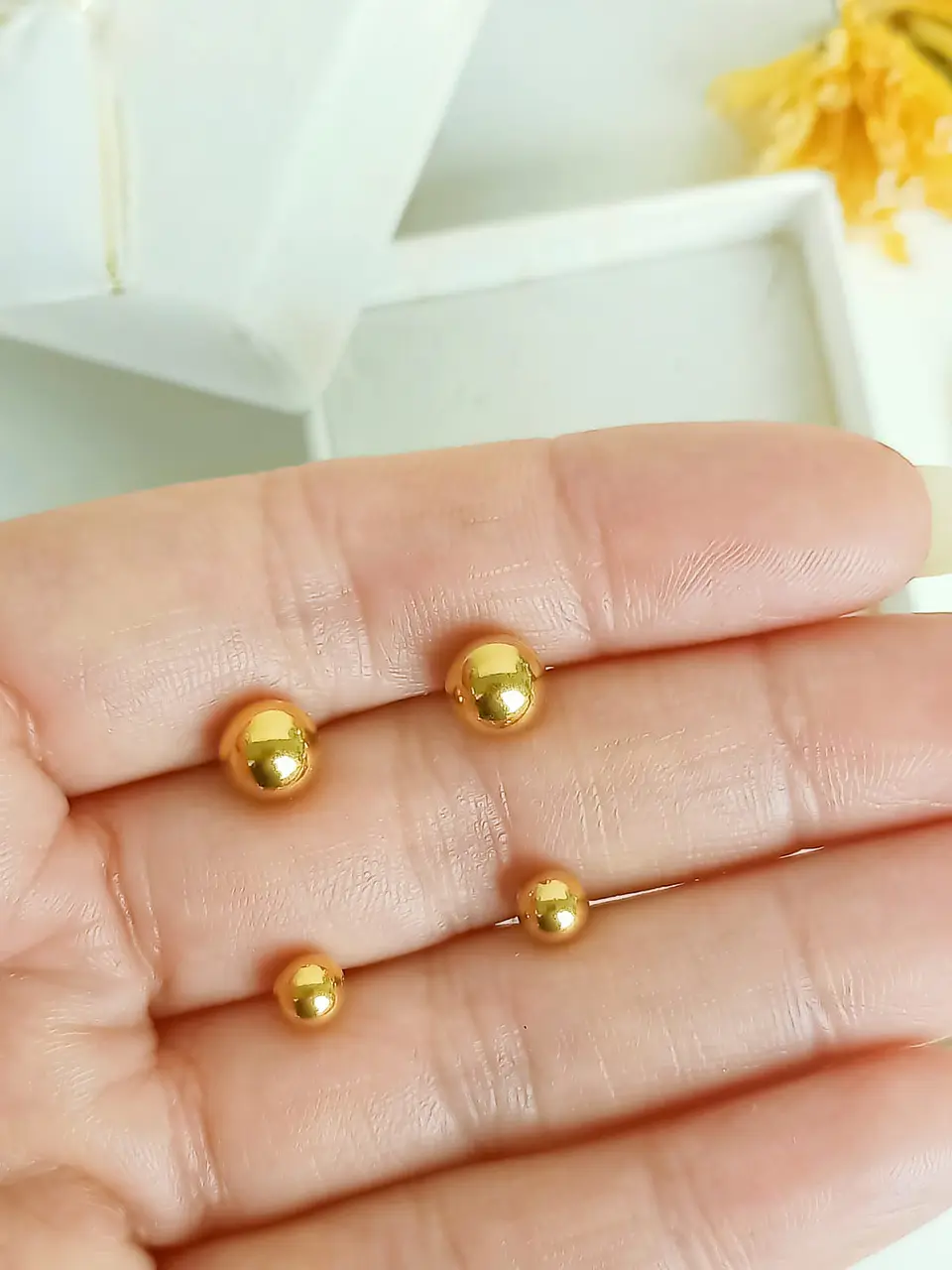 Pack De Aros Piercing Esferas 6mm + 7mm Chapadas En Oro 18k 5