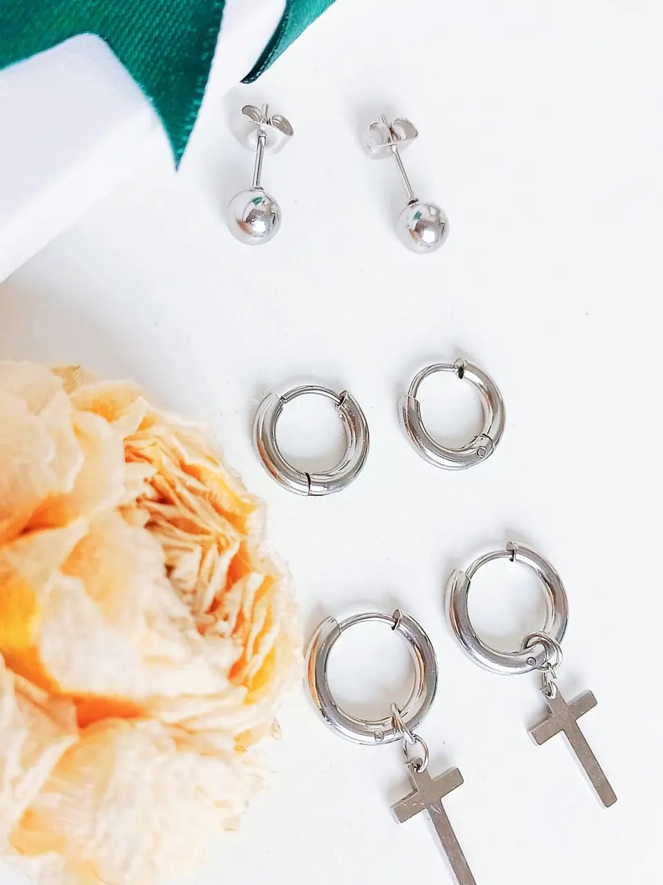 Pack De Aros Argollas Huggies Cruz Esfera Plateada Piercing 7