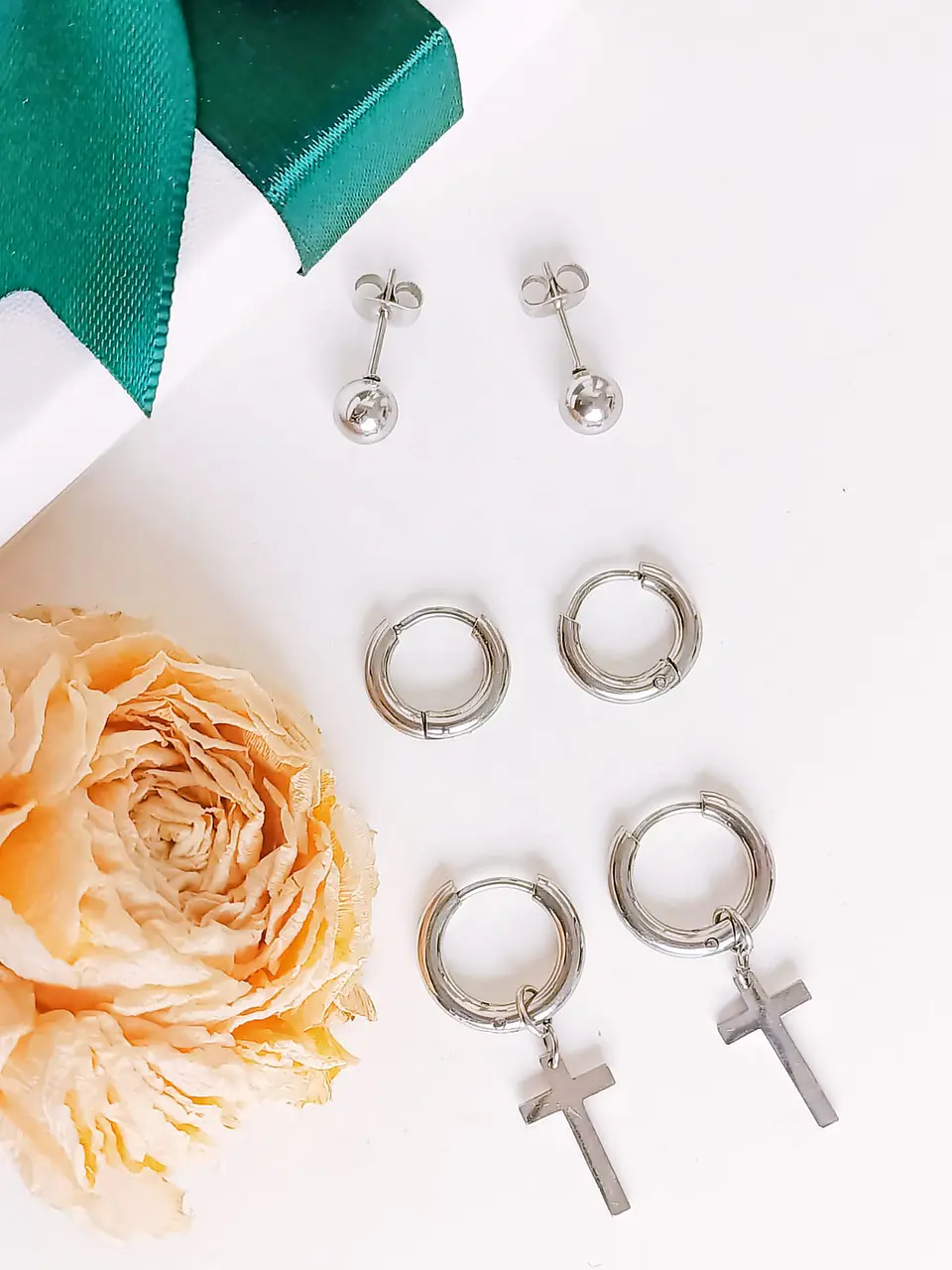 Pack De Aros Argollas Huggies Cruz Esfera Plateada Piercing 8