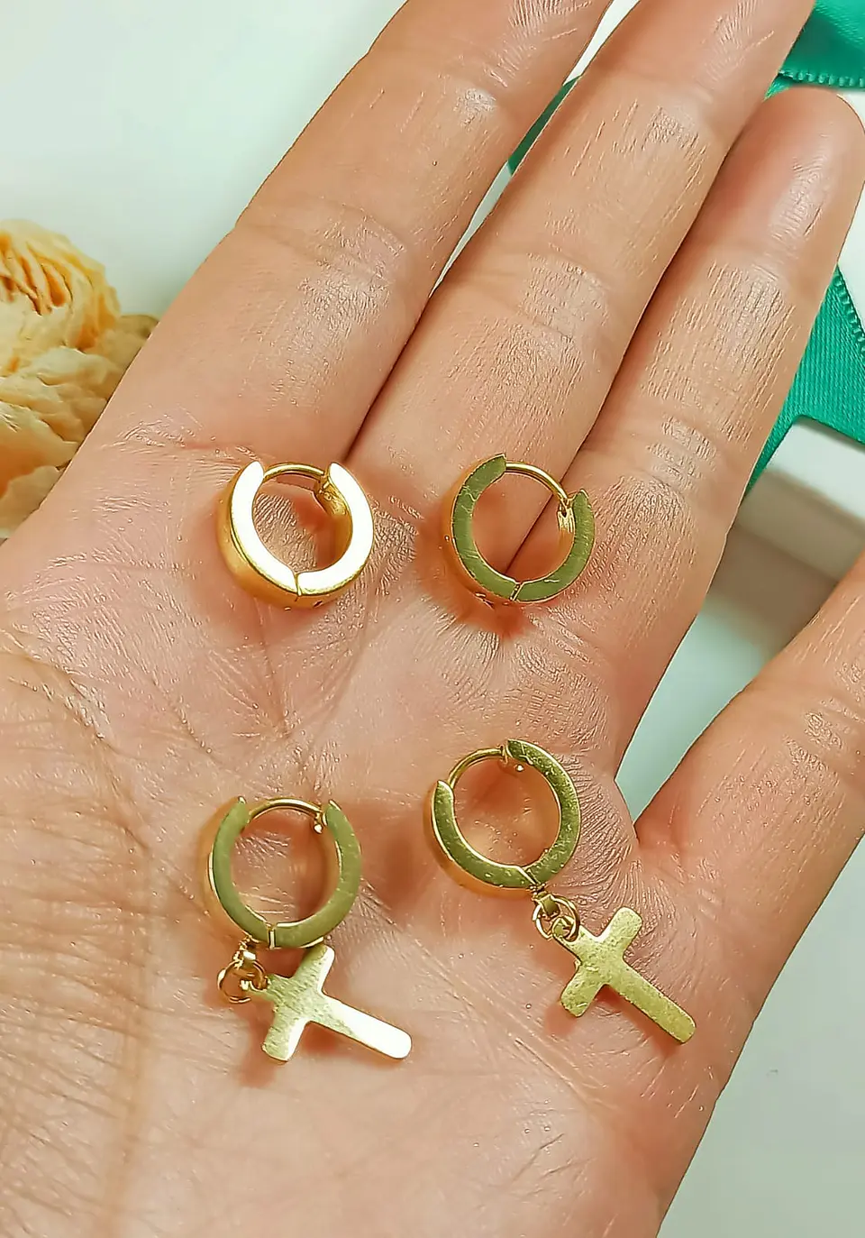 Pack De 2 Argollas Lisas Chunky Huggies Chapadas En Oro 18k 7
