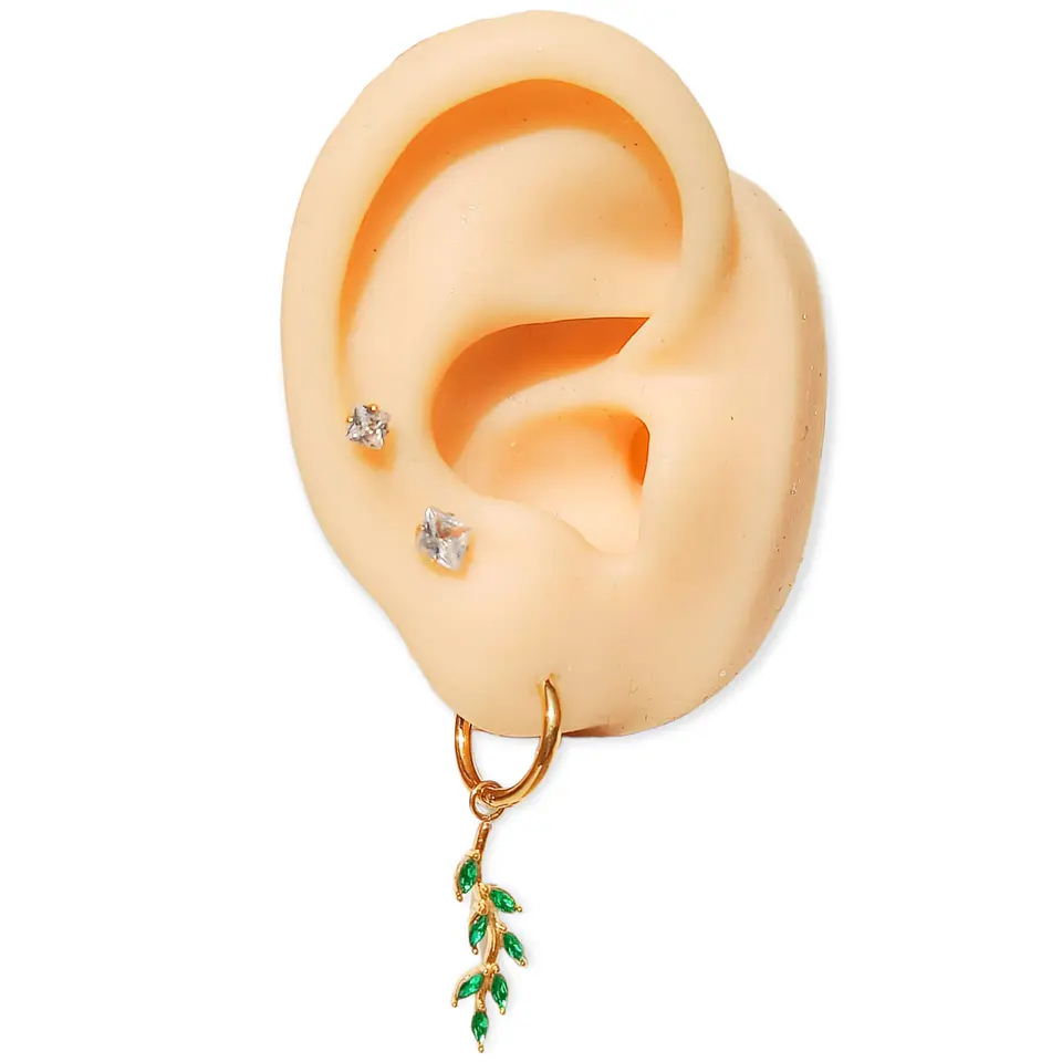 Pack De Aros Punto Luz Hoja Piercing Oreja Chapado En Oro 18 Kl 1