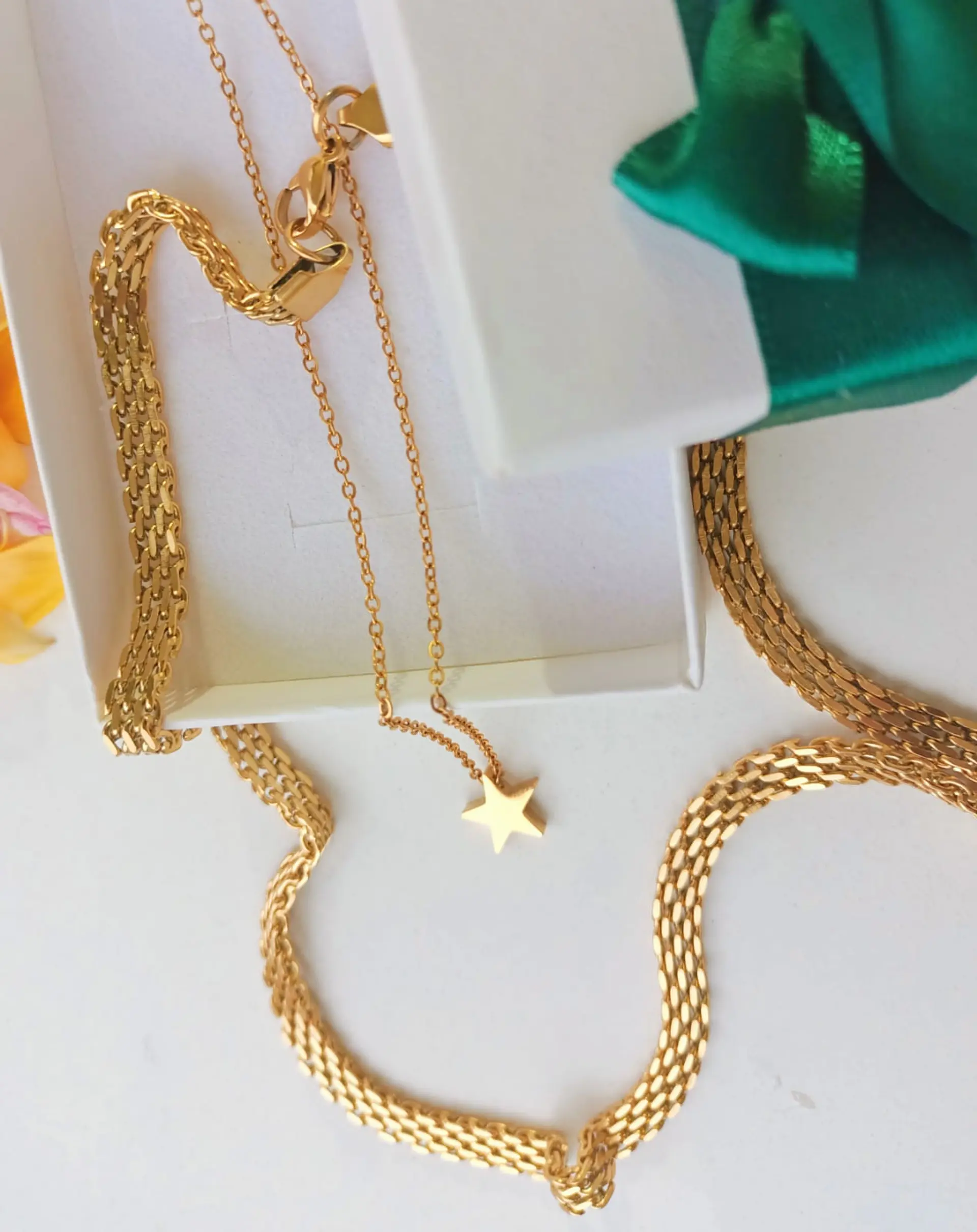 Conjunto multicapa Tejido Plano Chunky Estrella Chapada En Oro 18K 2