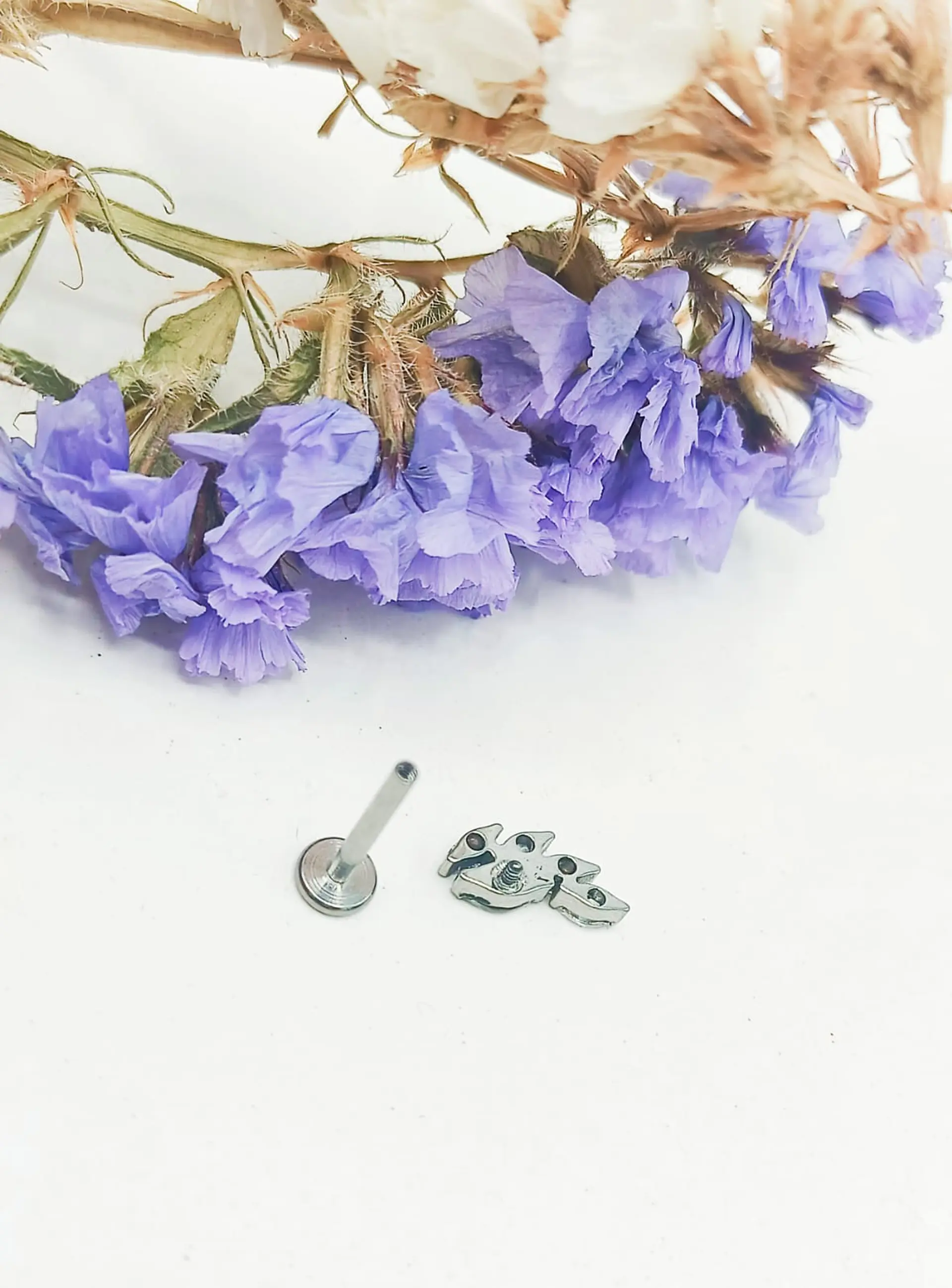 Piercing Labret Zirconia Astm F136 Titanio Alas 8mm 4
