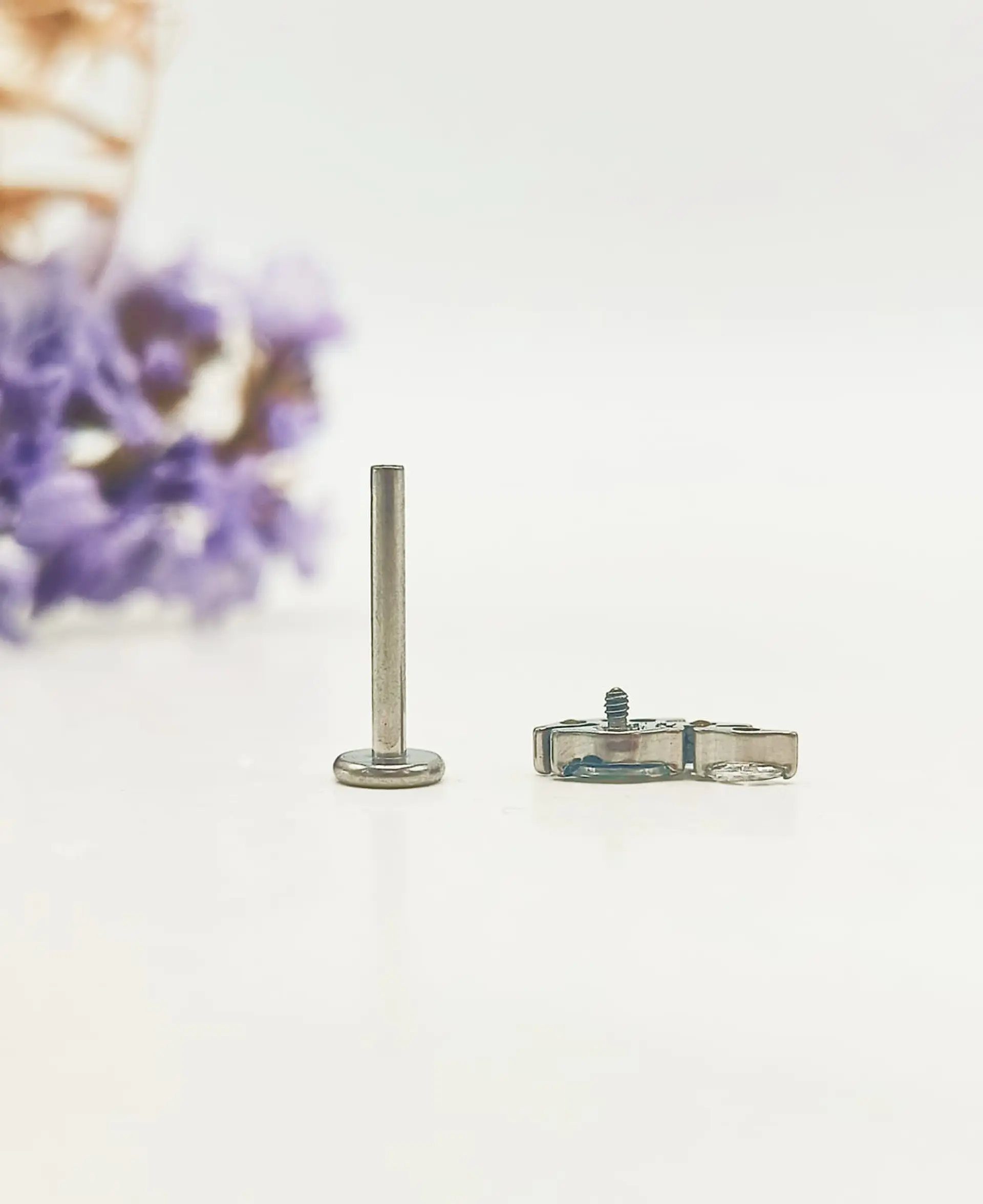 Piercing Labret Zirconia Astm F136 Titanio Alas 8mm 7