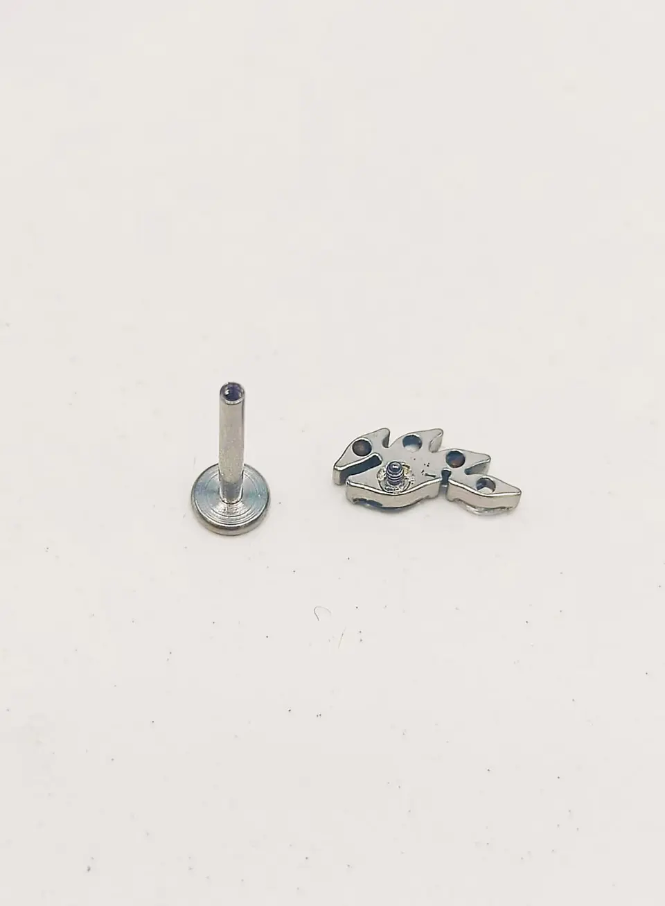Piercing Labret Zirconia Astm F136 Titanio Alas 8mm 9