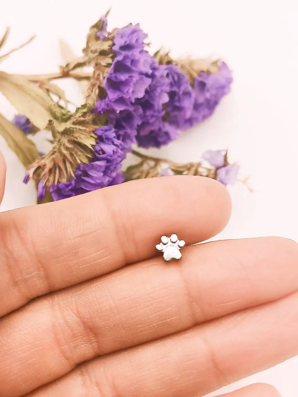 Piercing Labret F136 Titanio Huella Perro Gato 8mm 6