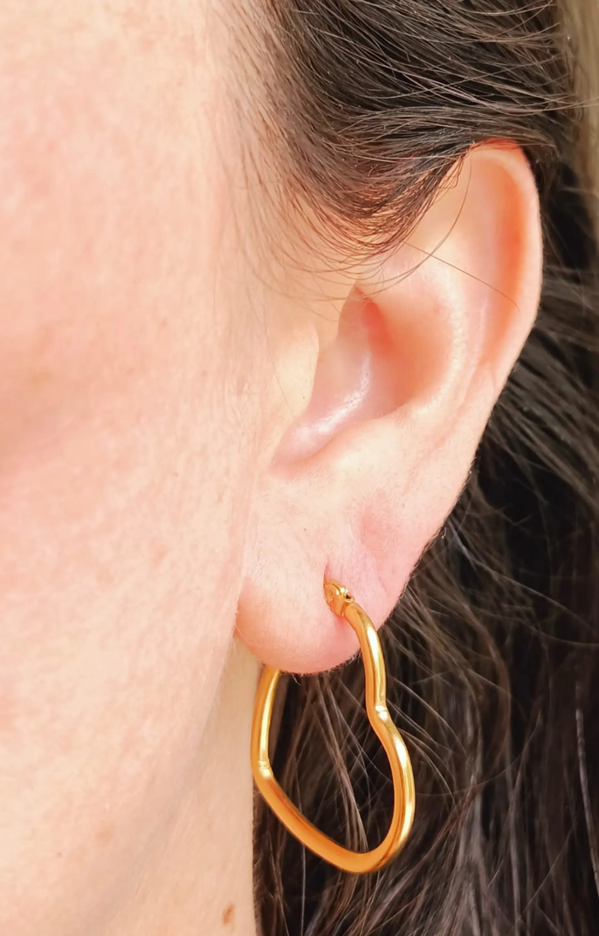 Aros Argollas Basicas Hoop Corazón Chapadas En Oro 18k 6