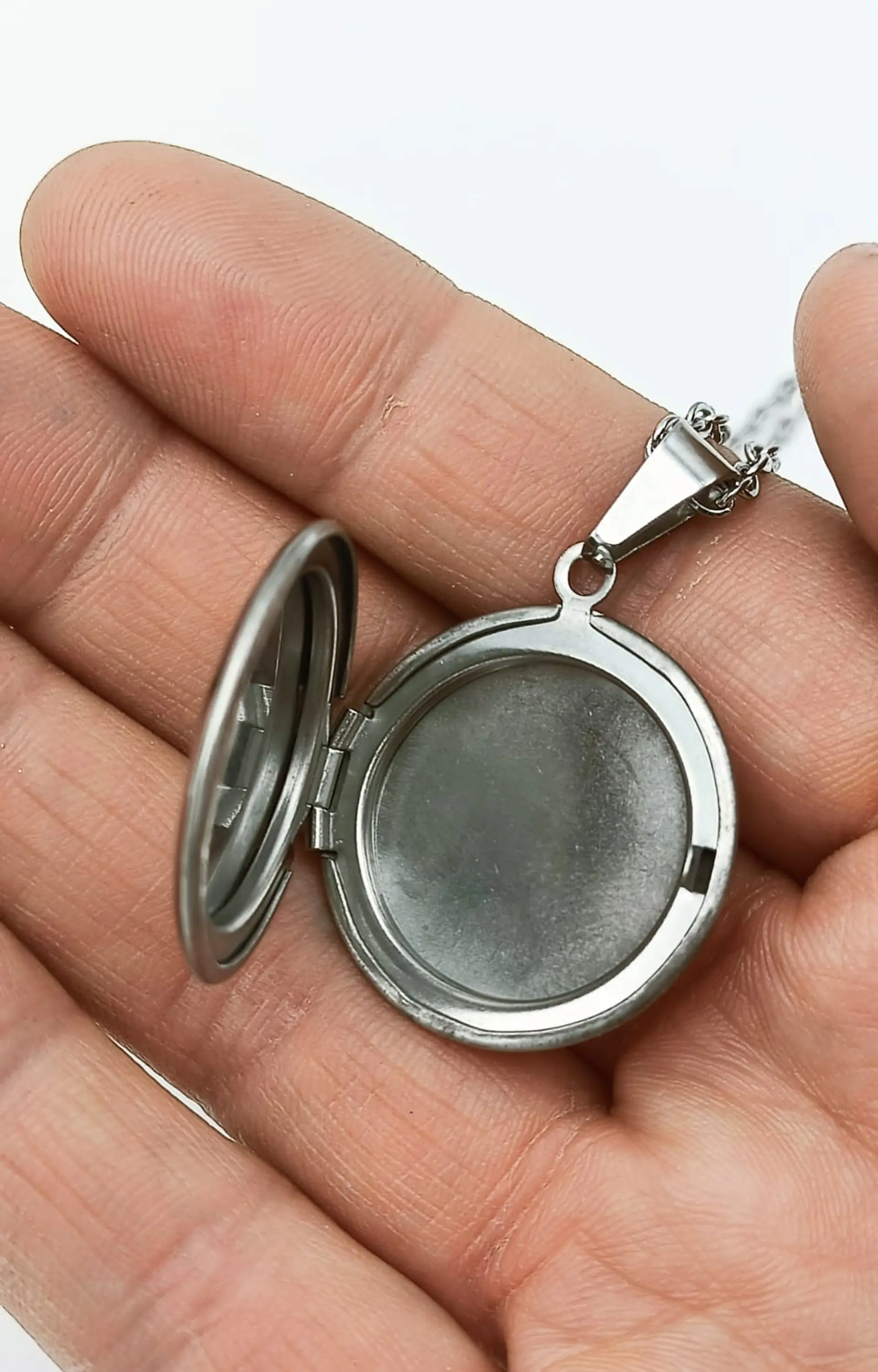 Cadena Colgante Relicario Guardapelo Liso 4