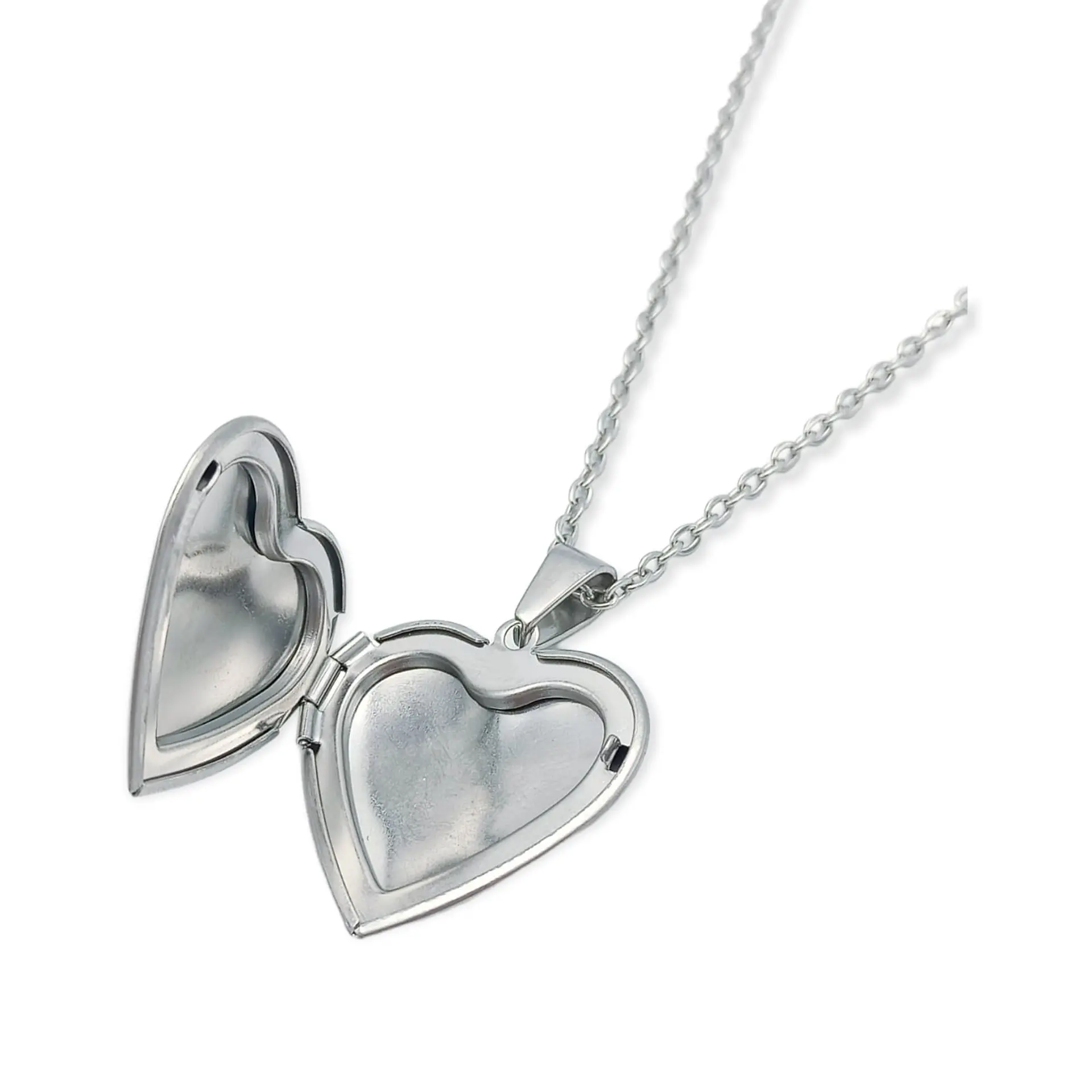 Cadena con dije Relicario corazon liso hipoalergenico  4