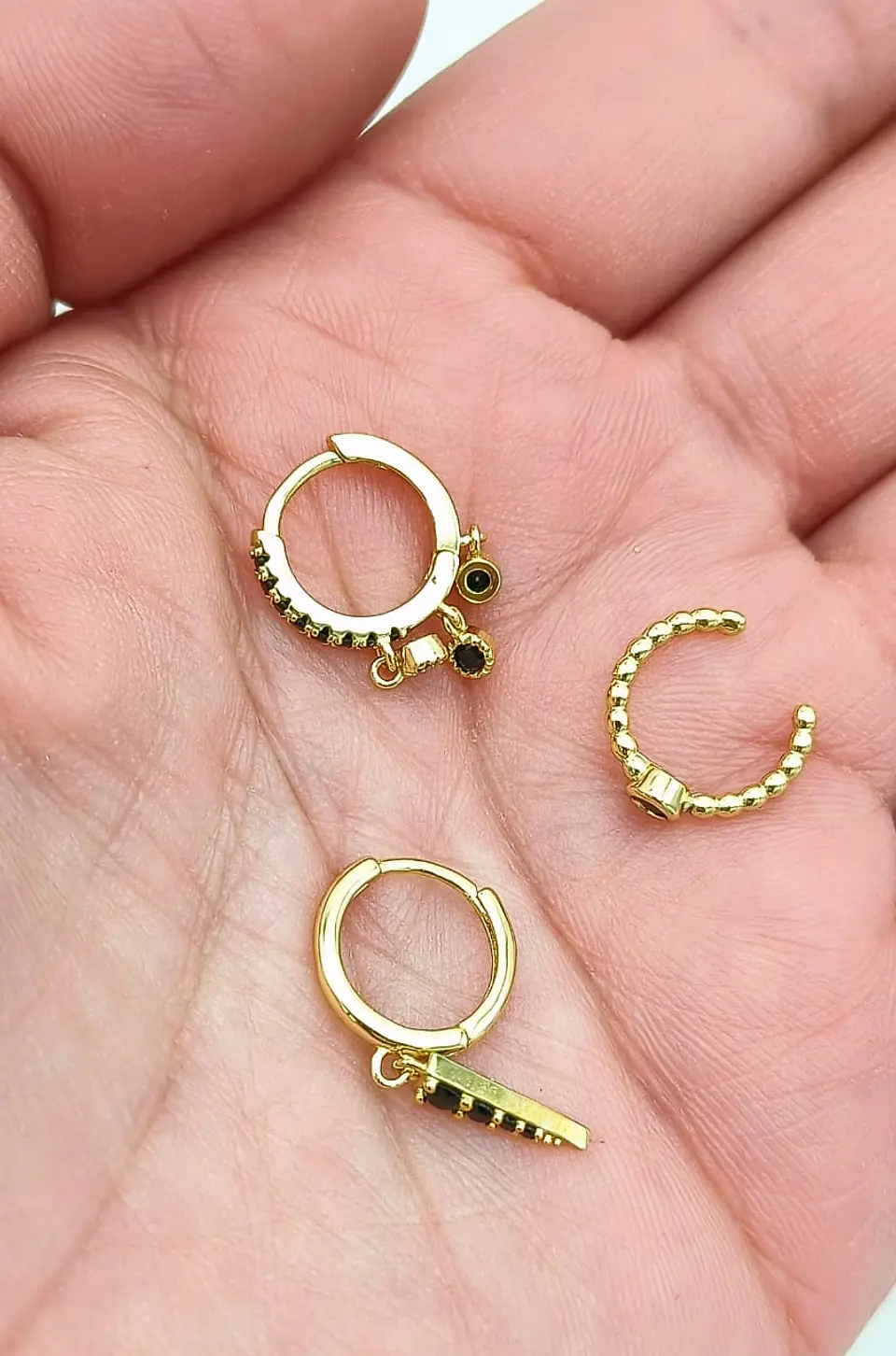 Pack Aros Black Star chapados En Oro 18k 4