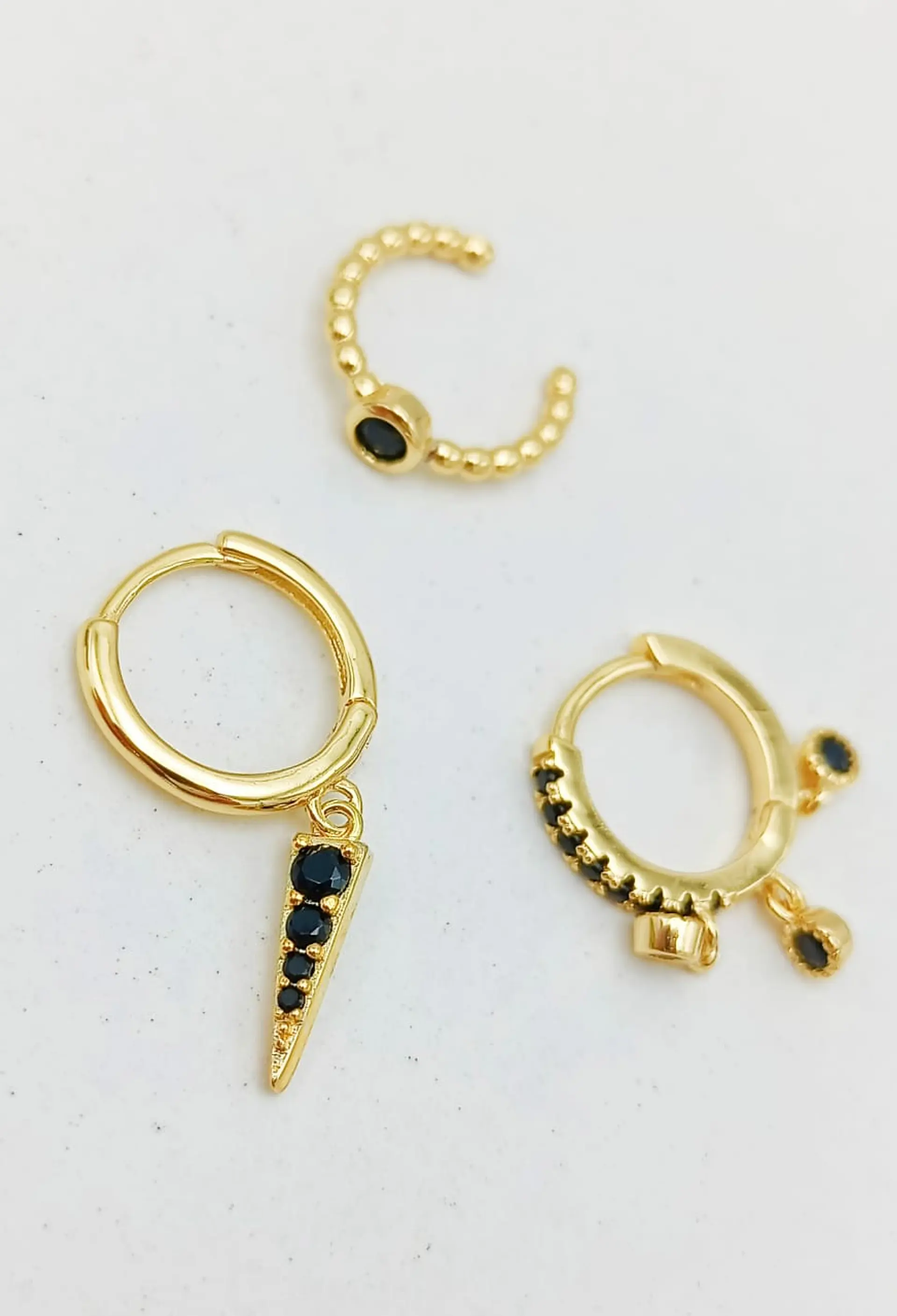 Pack Aros Black Star chapados En Oro 18k 5