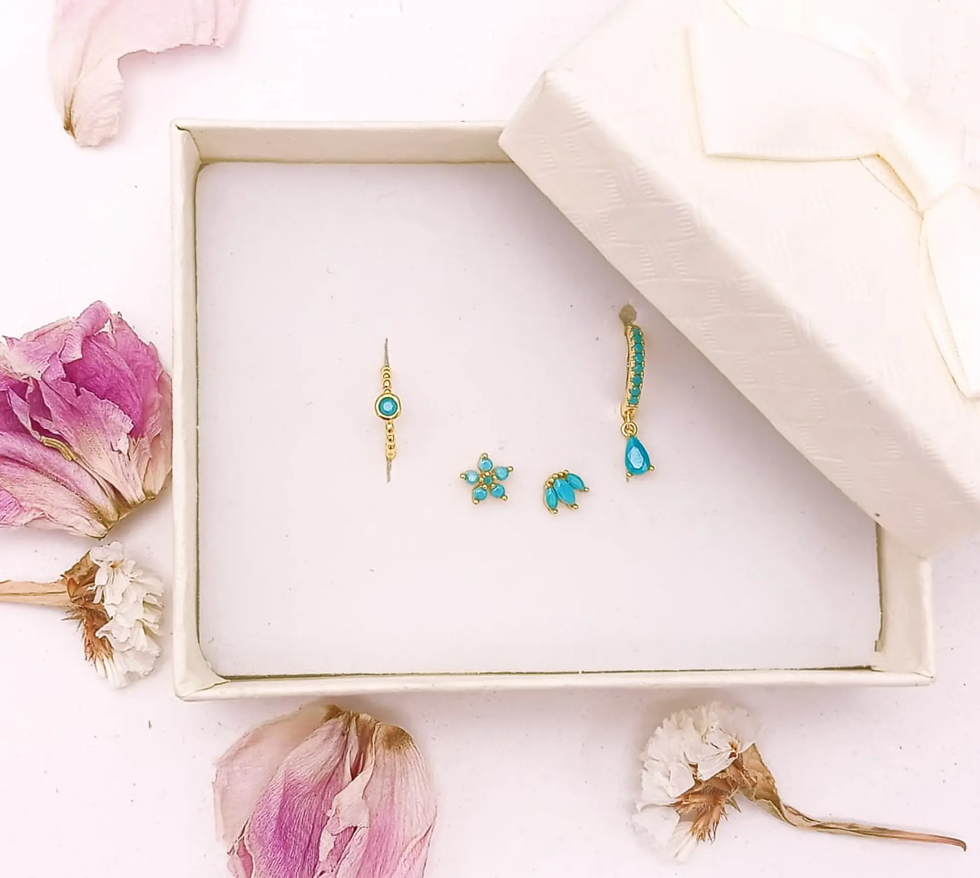 Set Conjunto huggies pendientes Turquesa chapados En Oro 18k 5