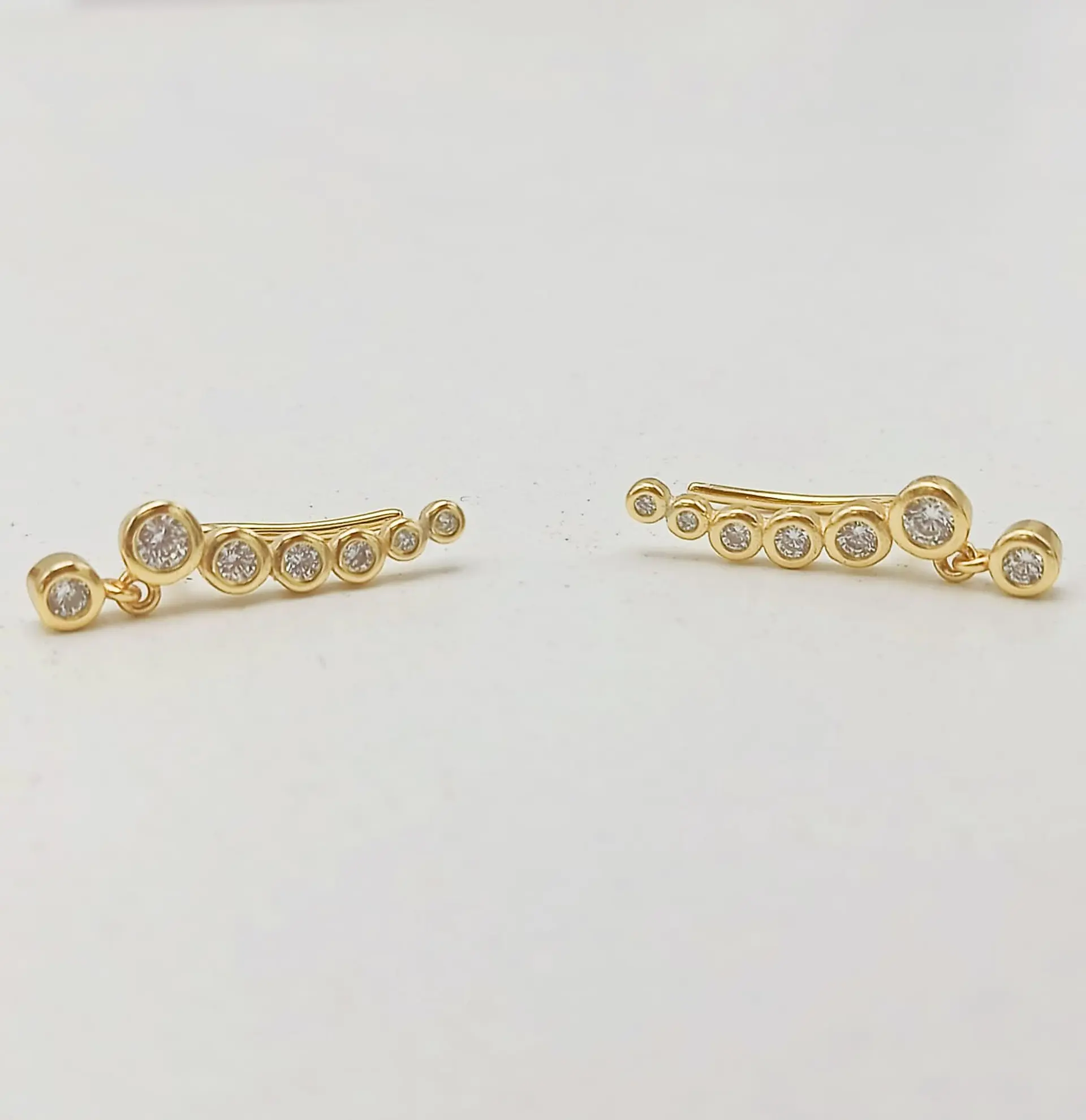 Aros Trepadores modelo Constelación Plata S925 Chapado En Oro 18k 5