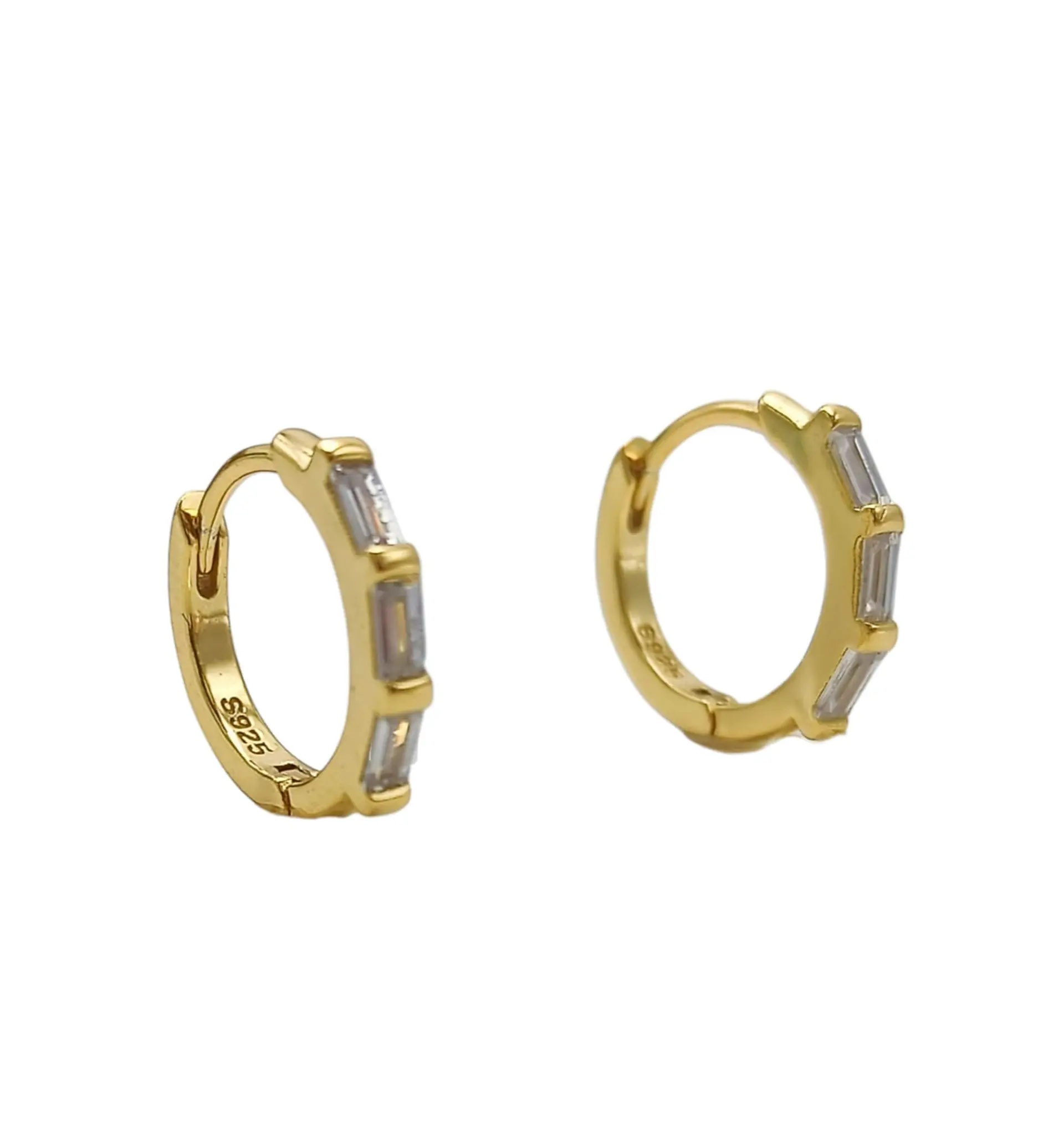 Argollas spotlight 9mm Plata 925 bañada en Oro 18k 1