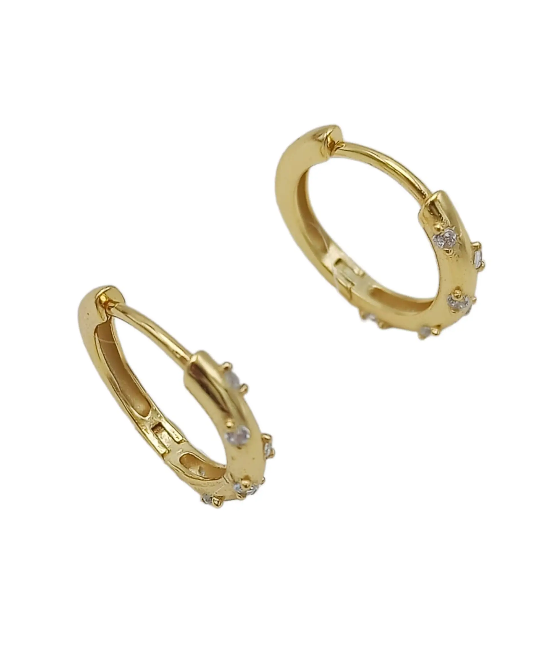 Argollas Huggies modelo Fairy 10mm Zirconias Plata 925 Chapada Oro 18k 4