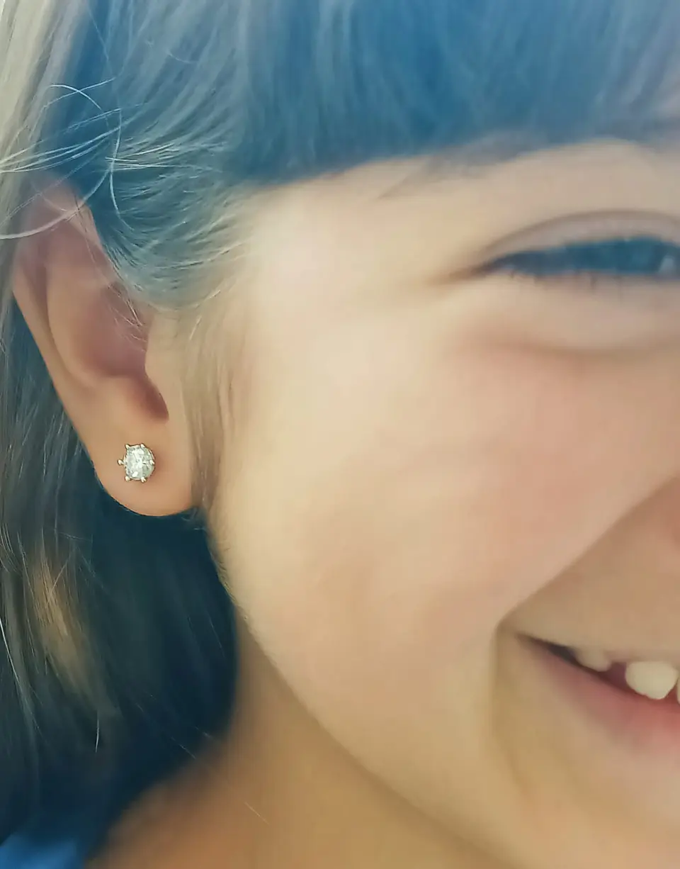 Aros Punto Luz 5mm Piercing Plata 925 Moissanita  3