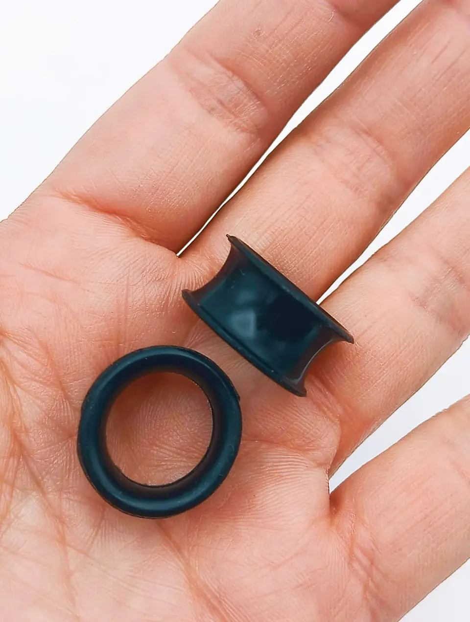 Aros Expansores Oreja 16mm Acampanado Estiradores Silicona 3