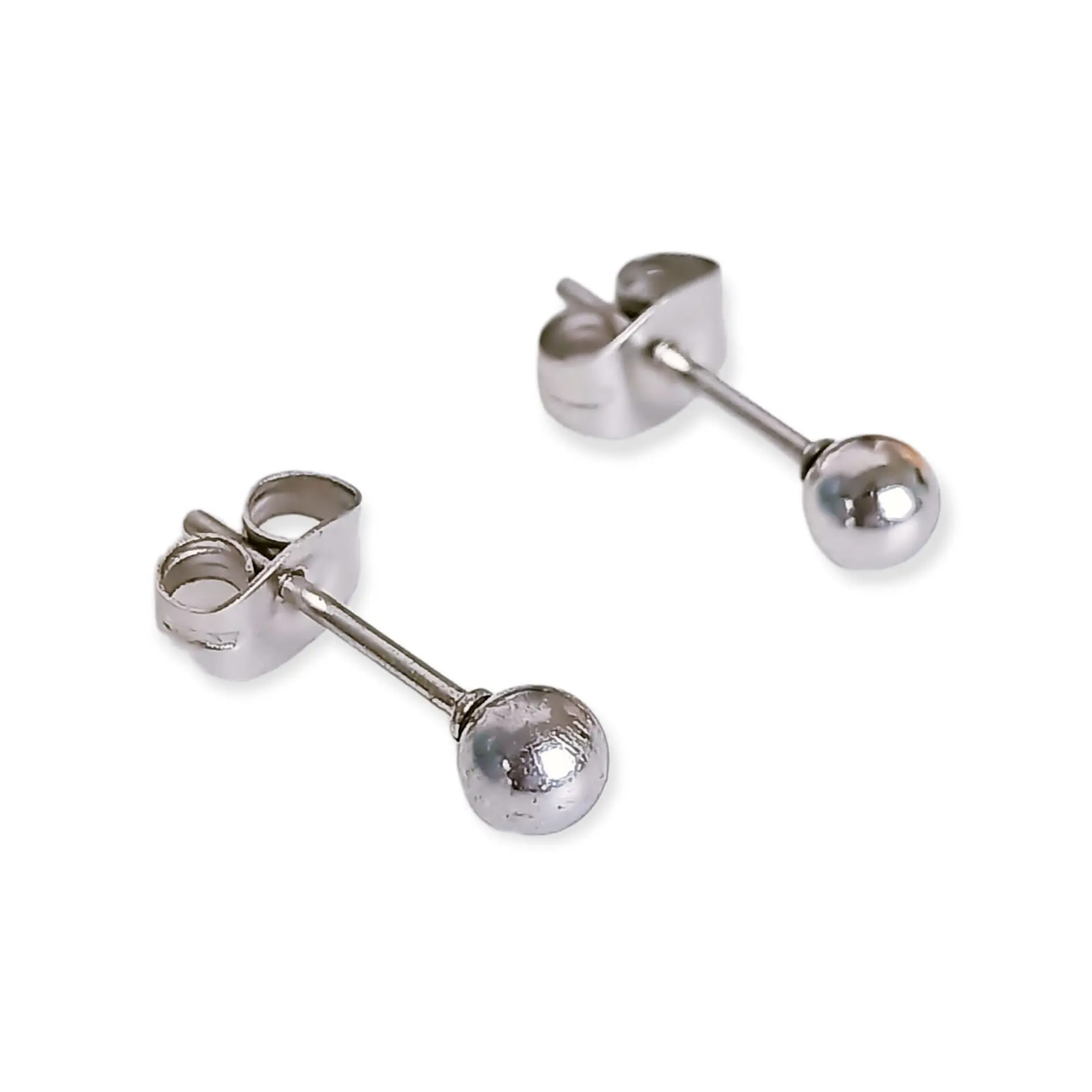 Pendientes Esferas plateadas de 3mm a 8 mm hipoalergénicos  4