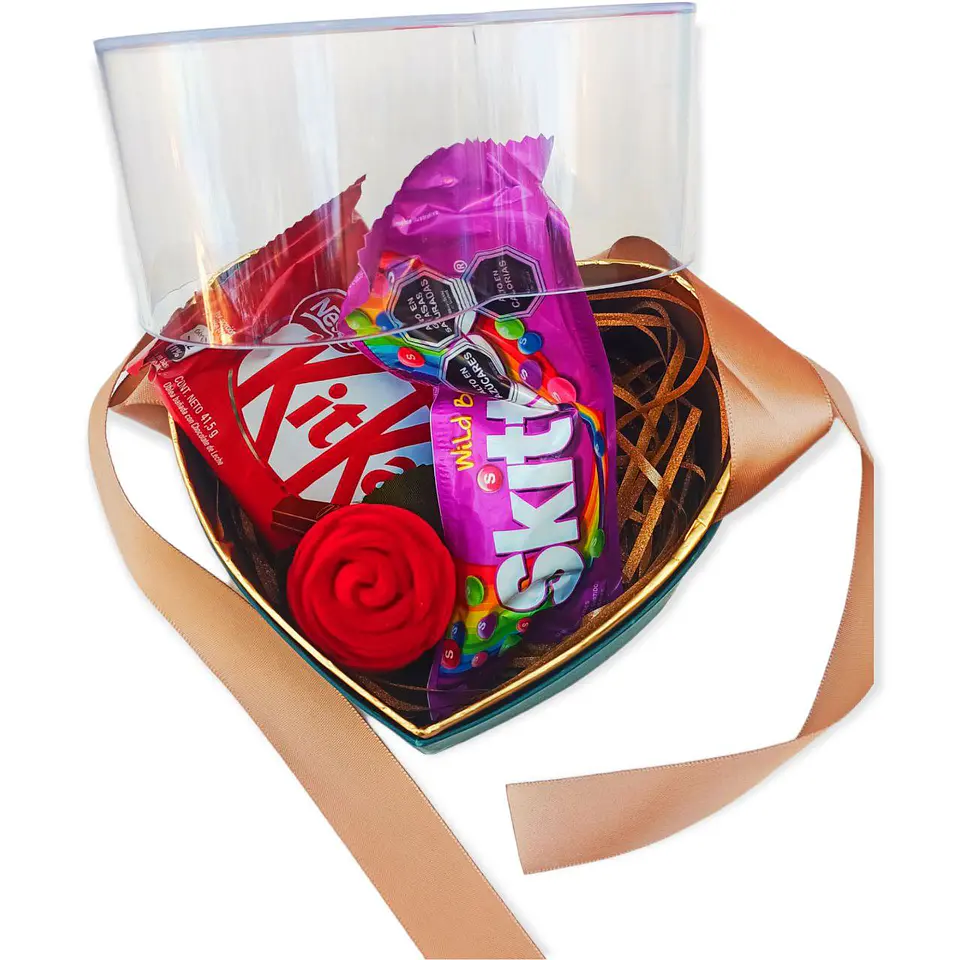  Baul con forma de corazon tapa acrilica regalo celebraciones San Valentin 4