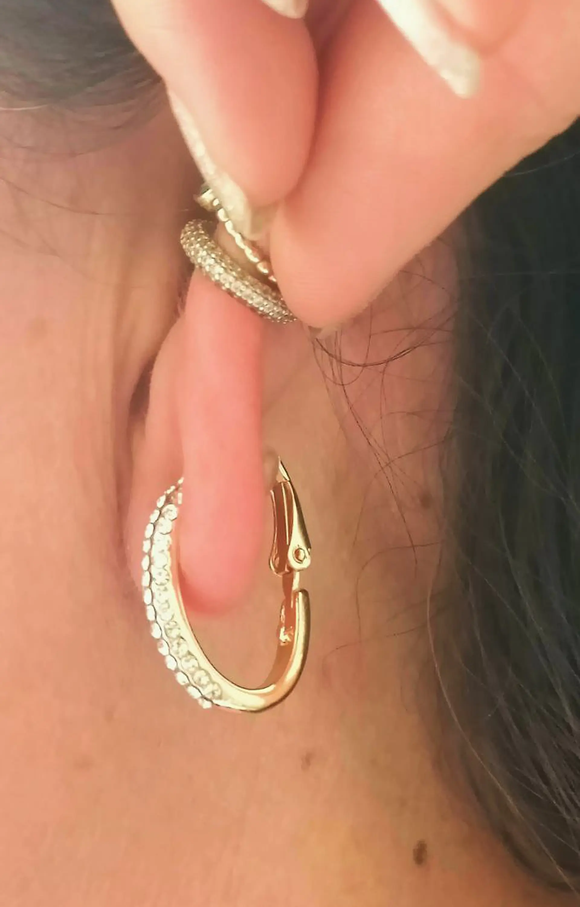 Aros Sin Perforación Argollas Circonios incrustados tipo pavé Bañadas En Oro 18k 5