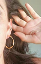 Aros Sin Perforación Argollas Finas Relieve Bañadas En Oro - Miniatura 6
