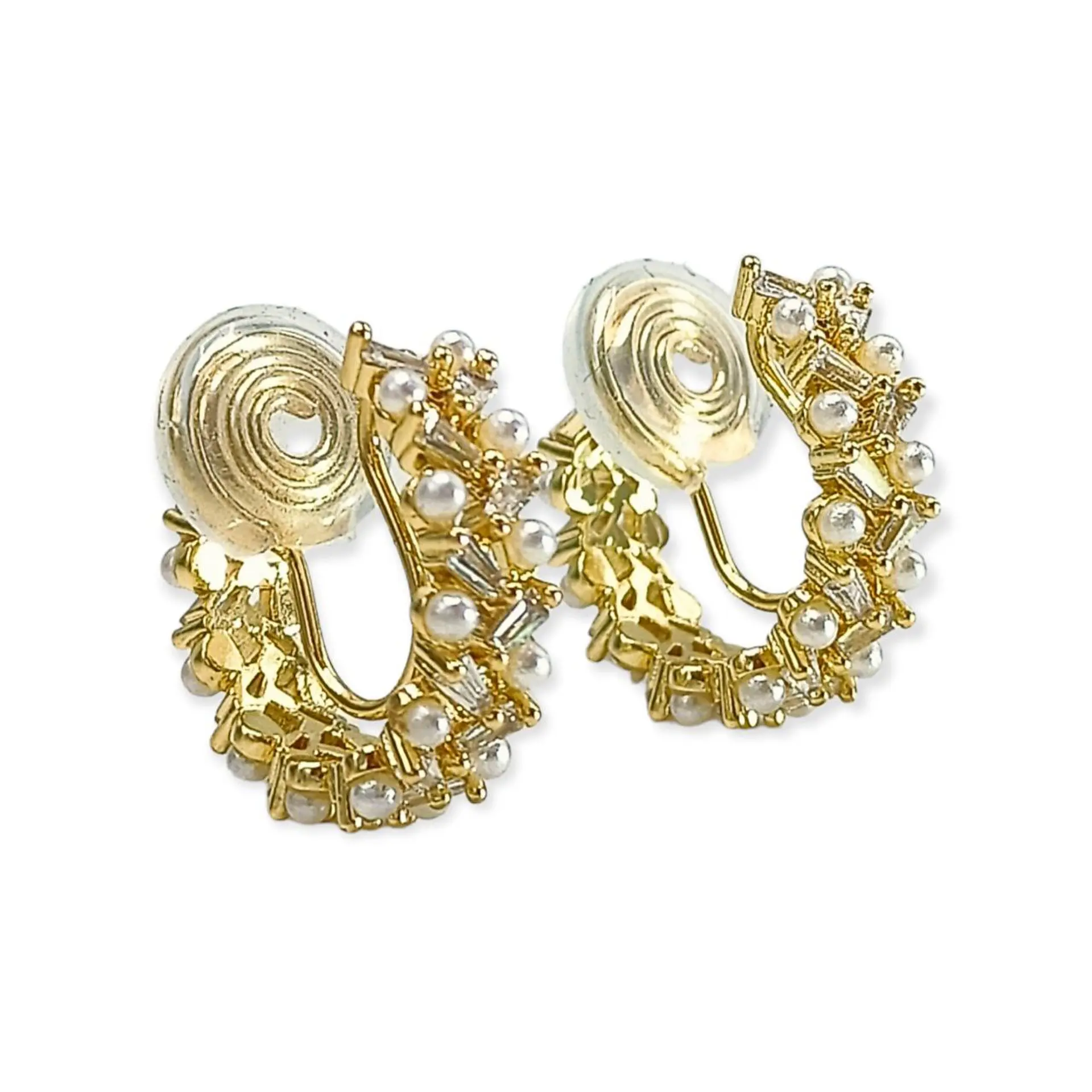 Aros Sin Perforación Vivian Huggies Perlas Zirconia bañada en oro 18kl 1
