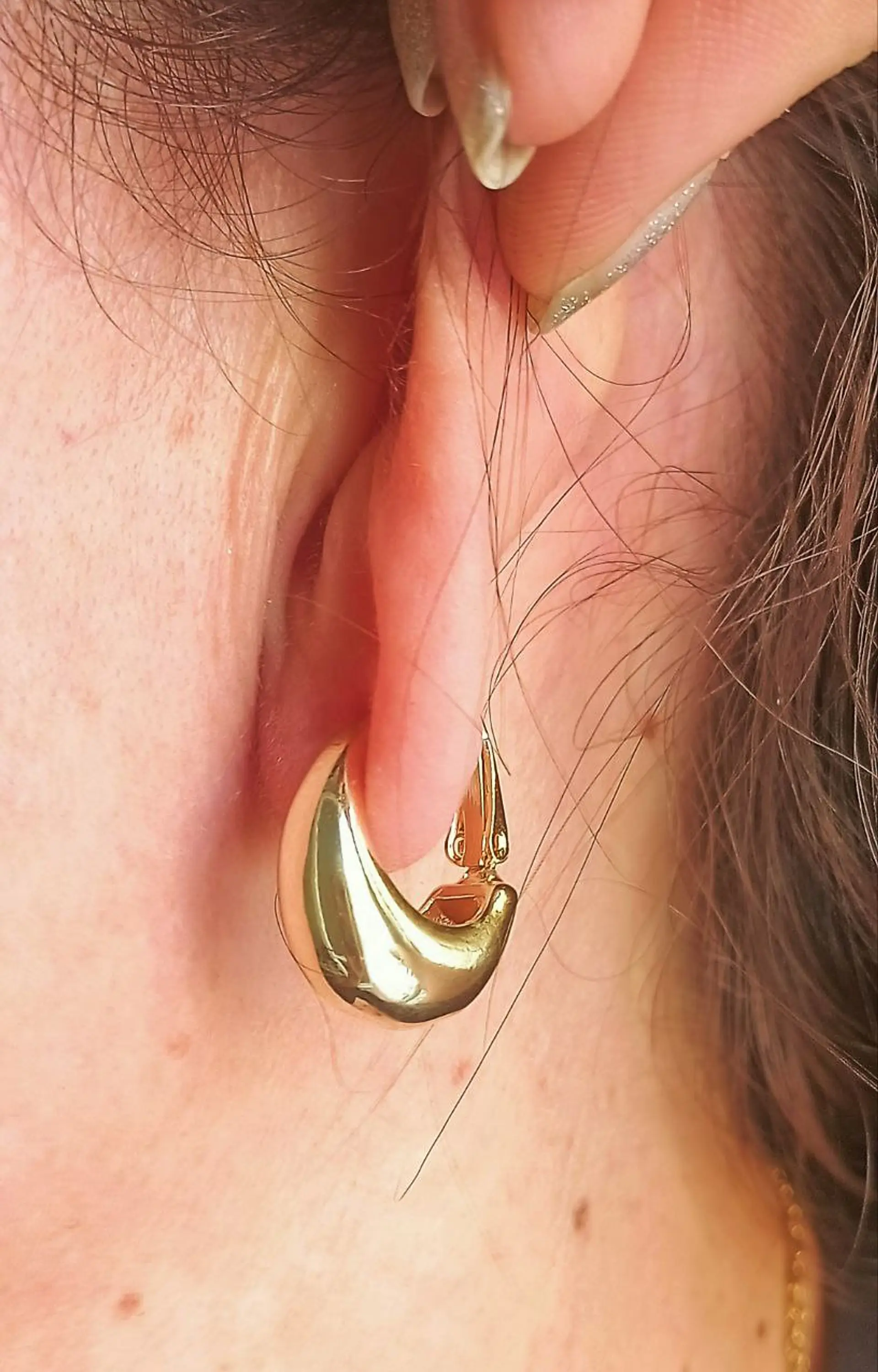 Argollas Sin Perforacion Chunky Huggies Chapada En Oro 18k 7