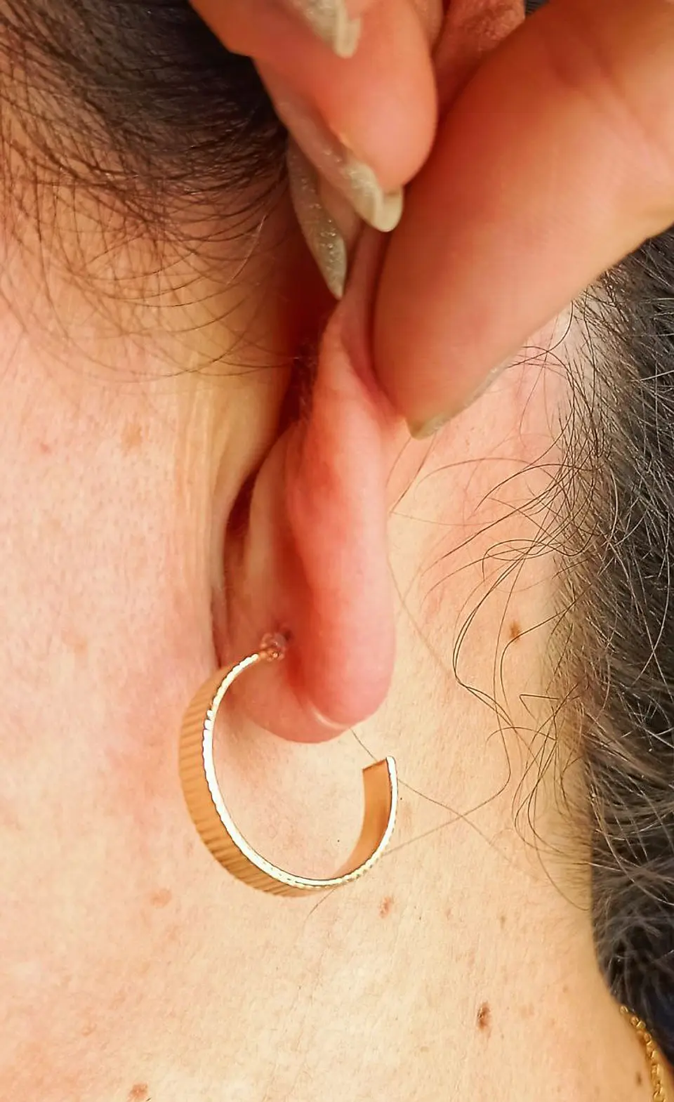 Aros Sin Perforación Argollas relieve líneas Hoop Clip Invisible  7