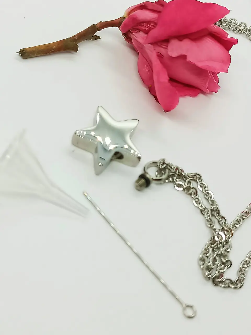 Cadena Colgante Urna Cremacion Estrella Plateada o negra  hipoalergénico con set para verter las cenizas 11