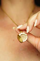 Colgante Relicario Ostra caracola Guardafoto Chapado En Oro 18 - Miniatura 9
