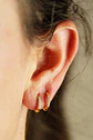 Argollas Aura shine 8mm zirconias Titanio Astm F136 Chapado En Oro 18k - Miniatura 3