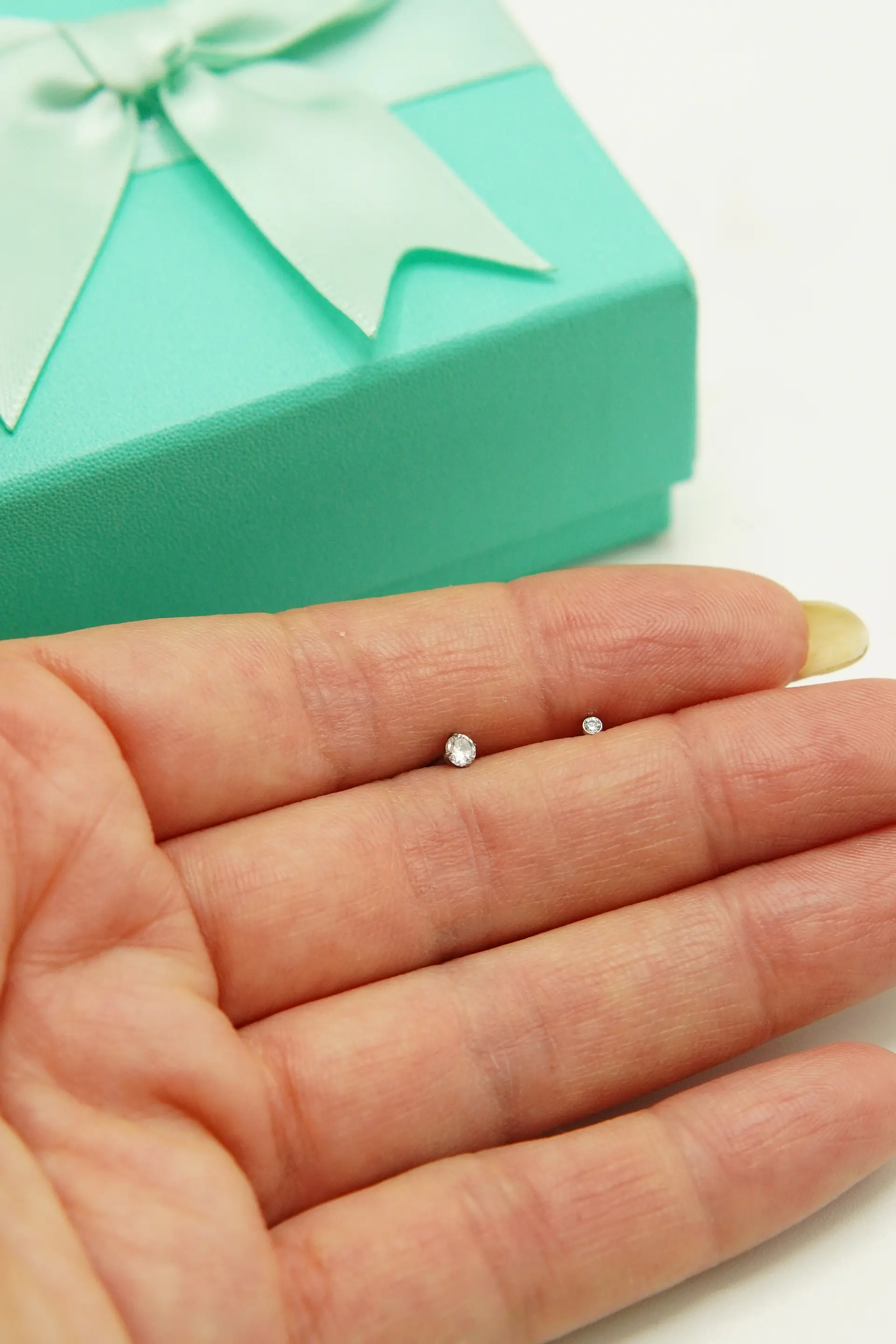 Pack 2 Piercing Nostril S Zirconia Titanio Astm F136 20g 2