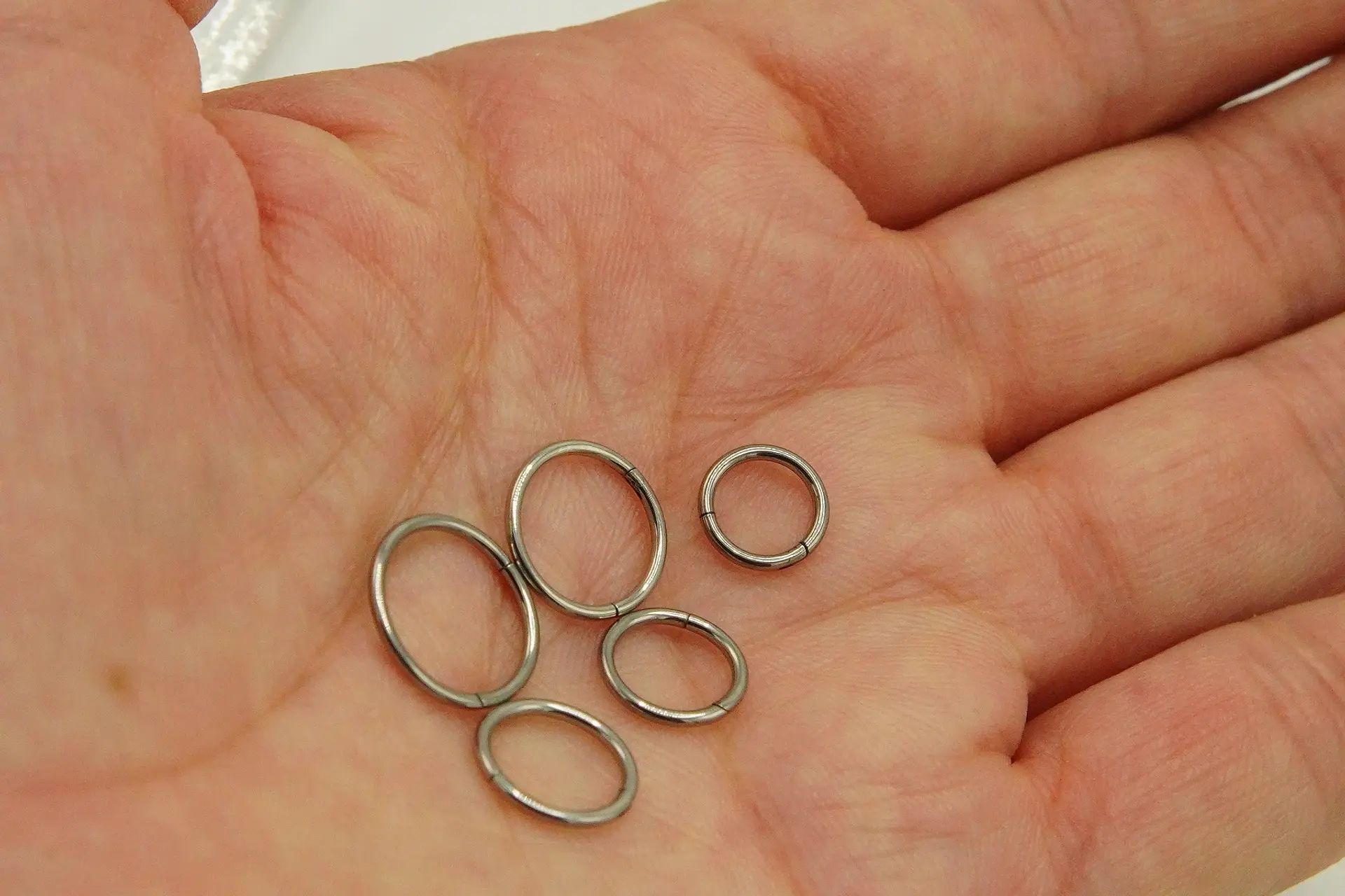 Pack 5 Piercing Clicker 18g Aro Titanio Astm F136 Plateado 2