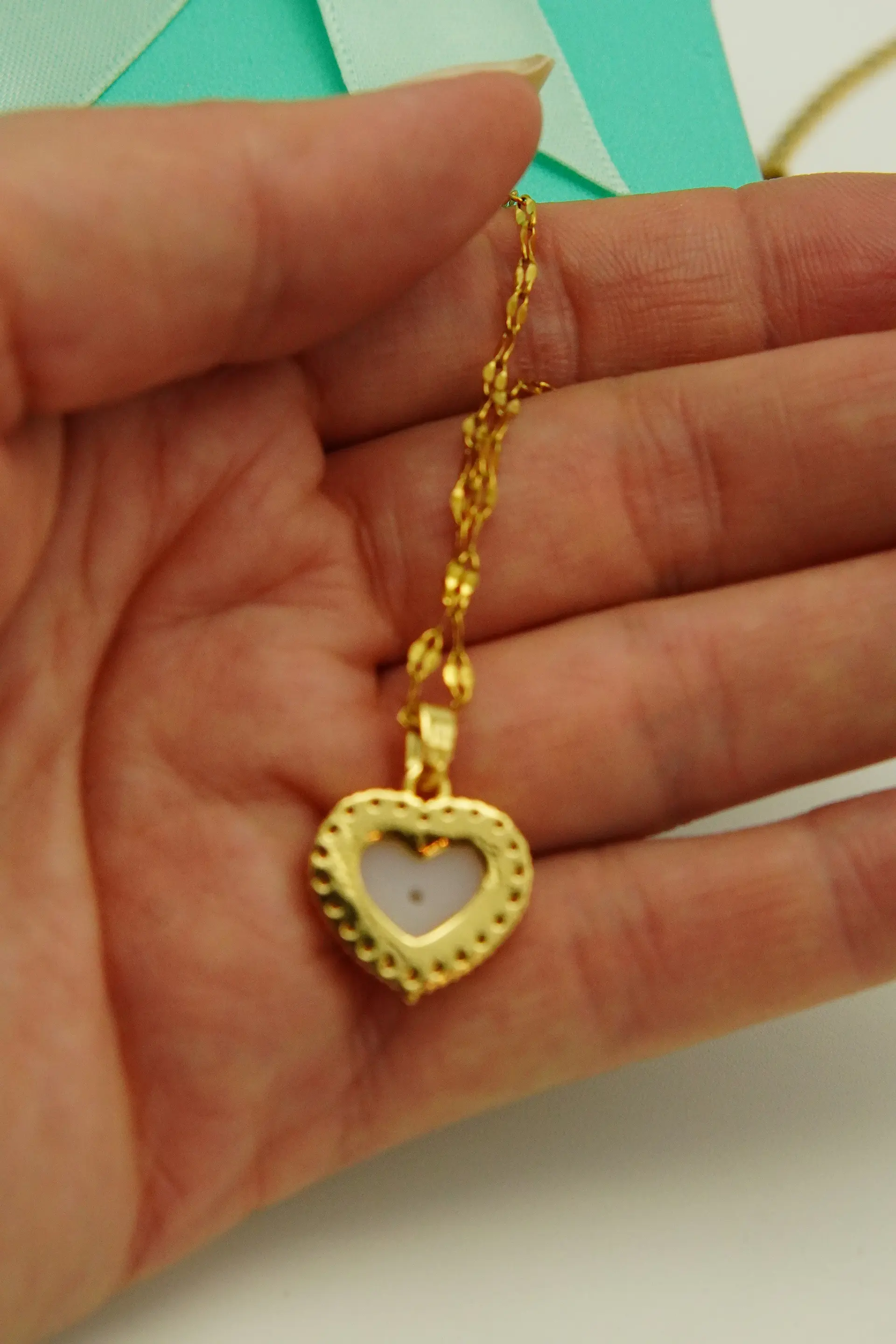 Colgante Corazon Zirconias Blanco Amor Chapado En Oro 18k 8