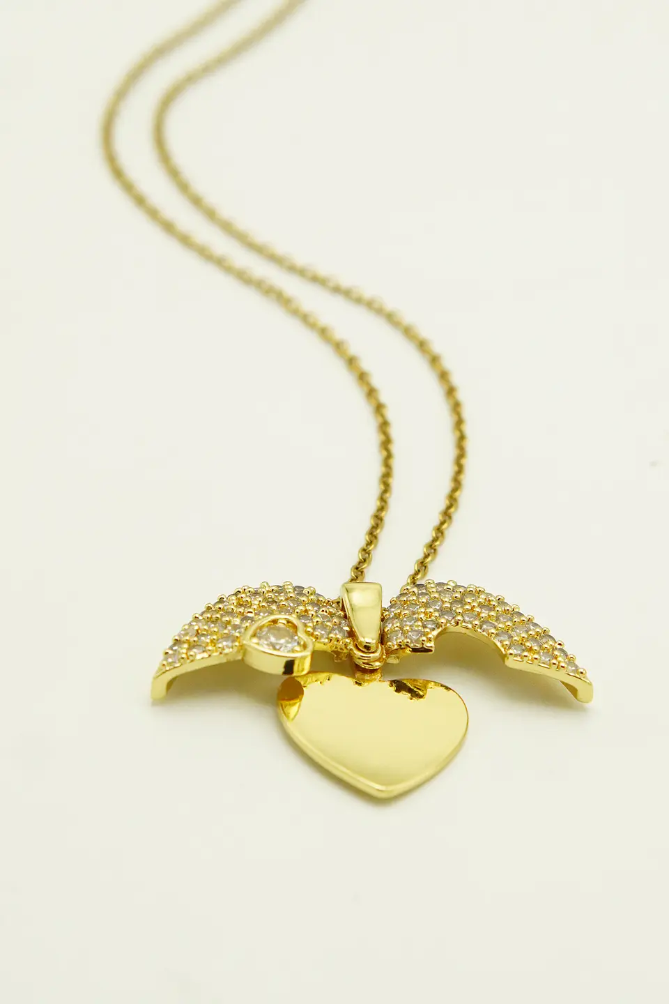 Colgante Corazon Mariposa Zirconia Pave Chapado En Oro 18k 3