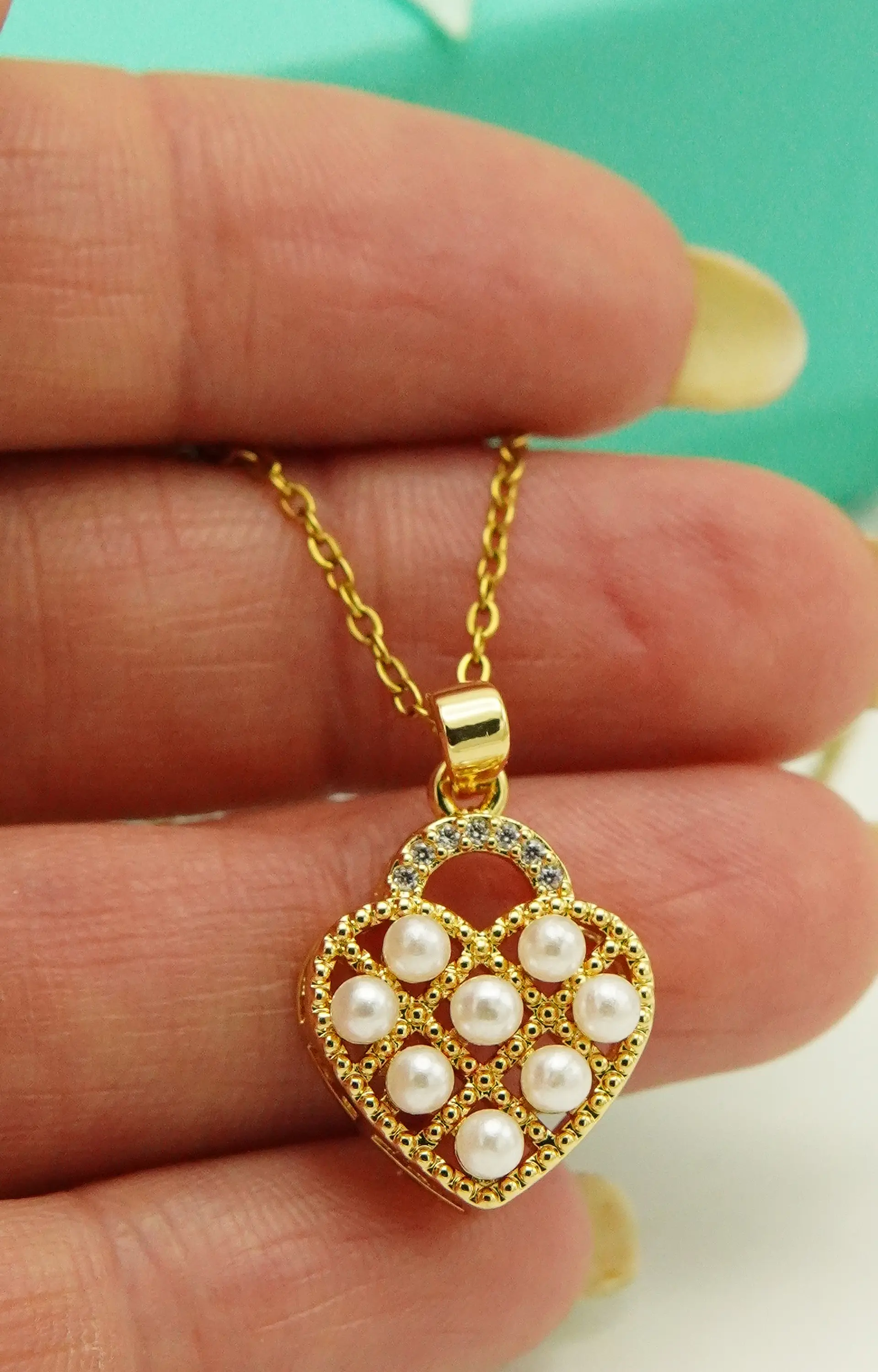 Colgante Corazón Chico Amor Perlas Zirconias Chapado Oro 18k 4