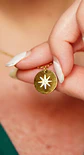 Colgante Medalla Estrella Punto De Luz Chapada Oro 18k - Miniatura 6