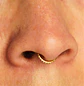 Piercing Emma Septum 8mm 16G Oreja Chapado En Oro Titanio Astm F136 - Miniatura 4