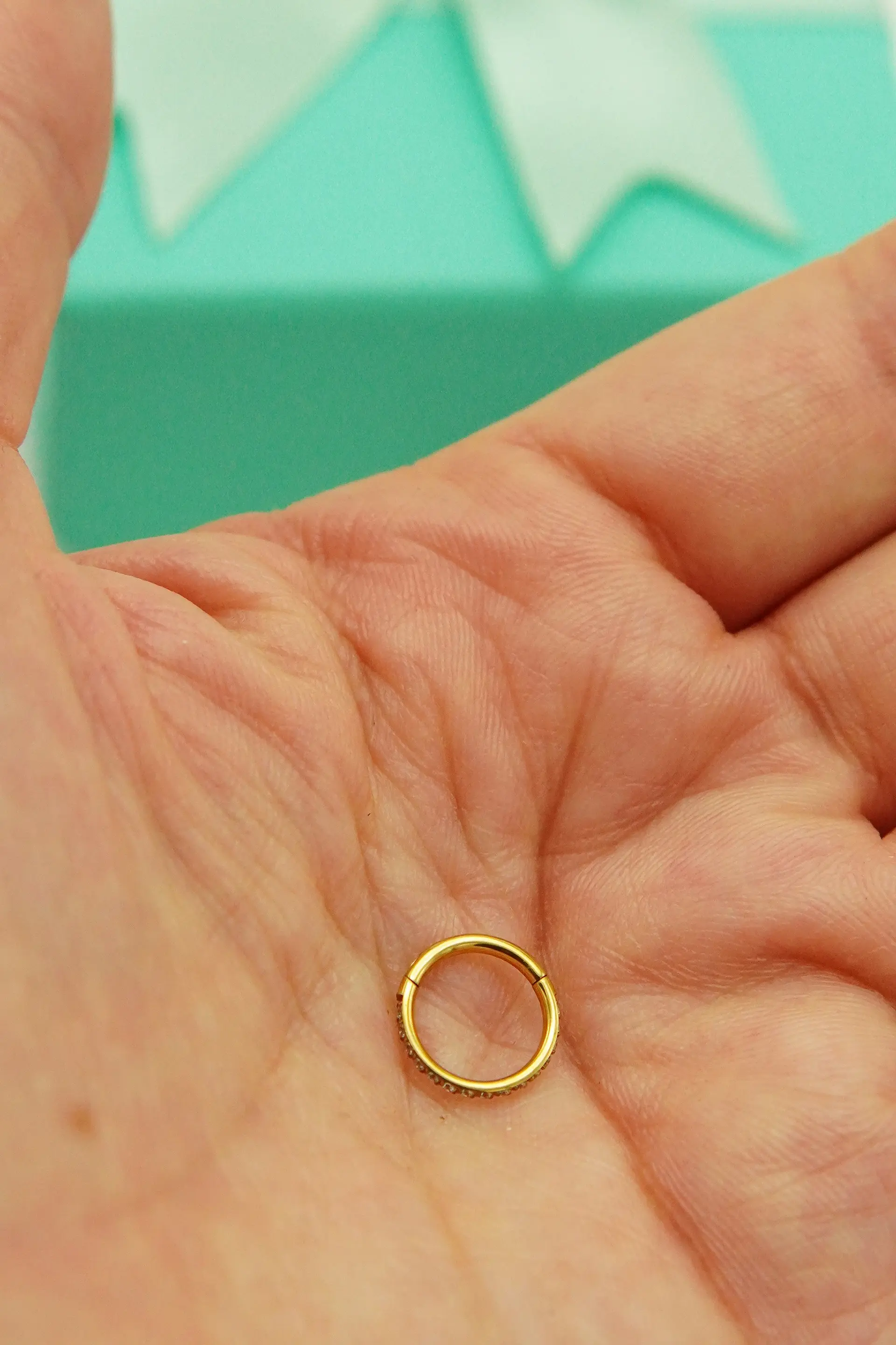 Piercing Emma Septum 8mm 16G Oreja Chapado En Oro Titanio Astm F136 7