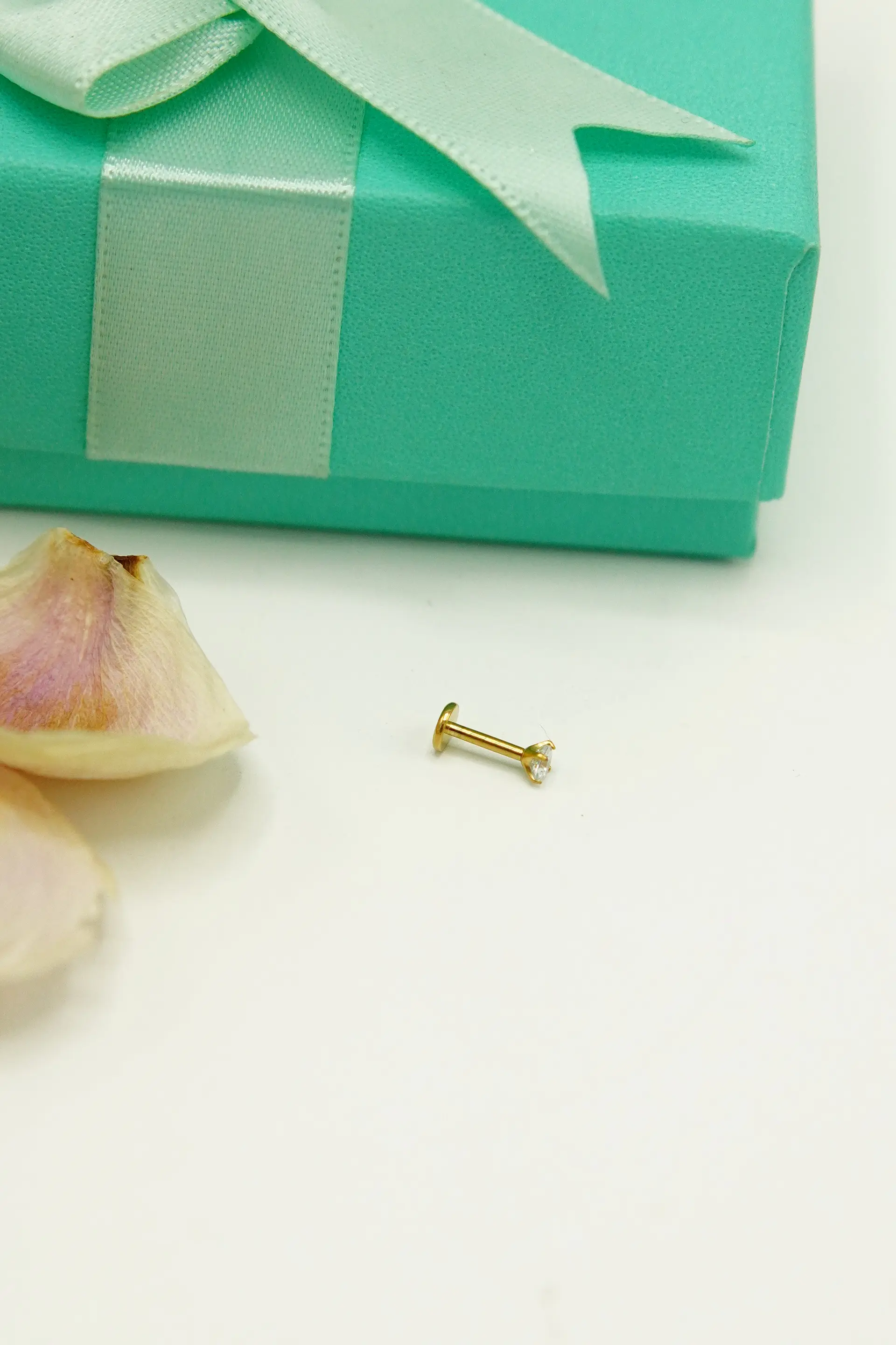 Piercing Labret Punto De Luz Titanio Astm F136 Chapado Oro 18k 8