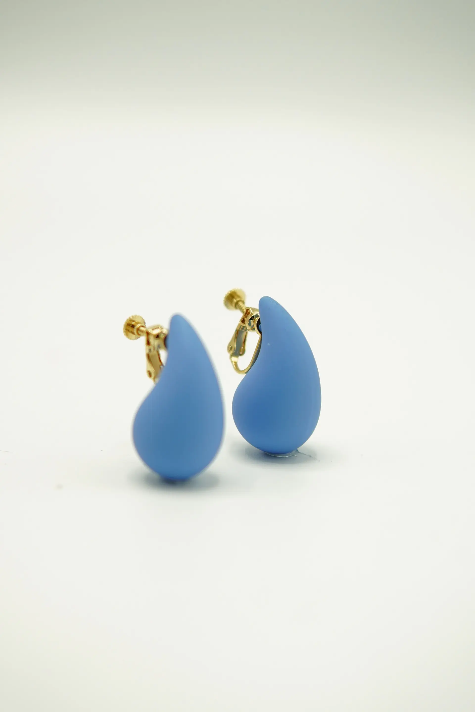 Aros Gota Azul Chapado En Oro 18k Earcuff Sin Perforacion 6