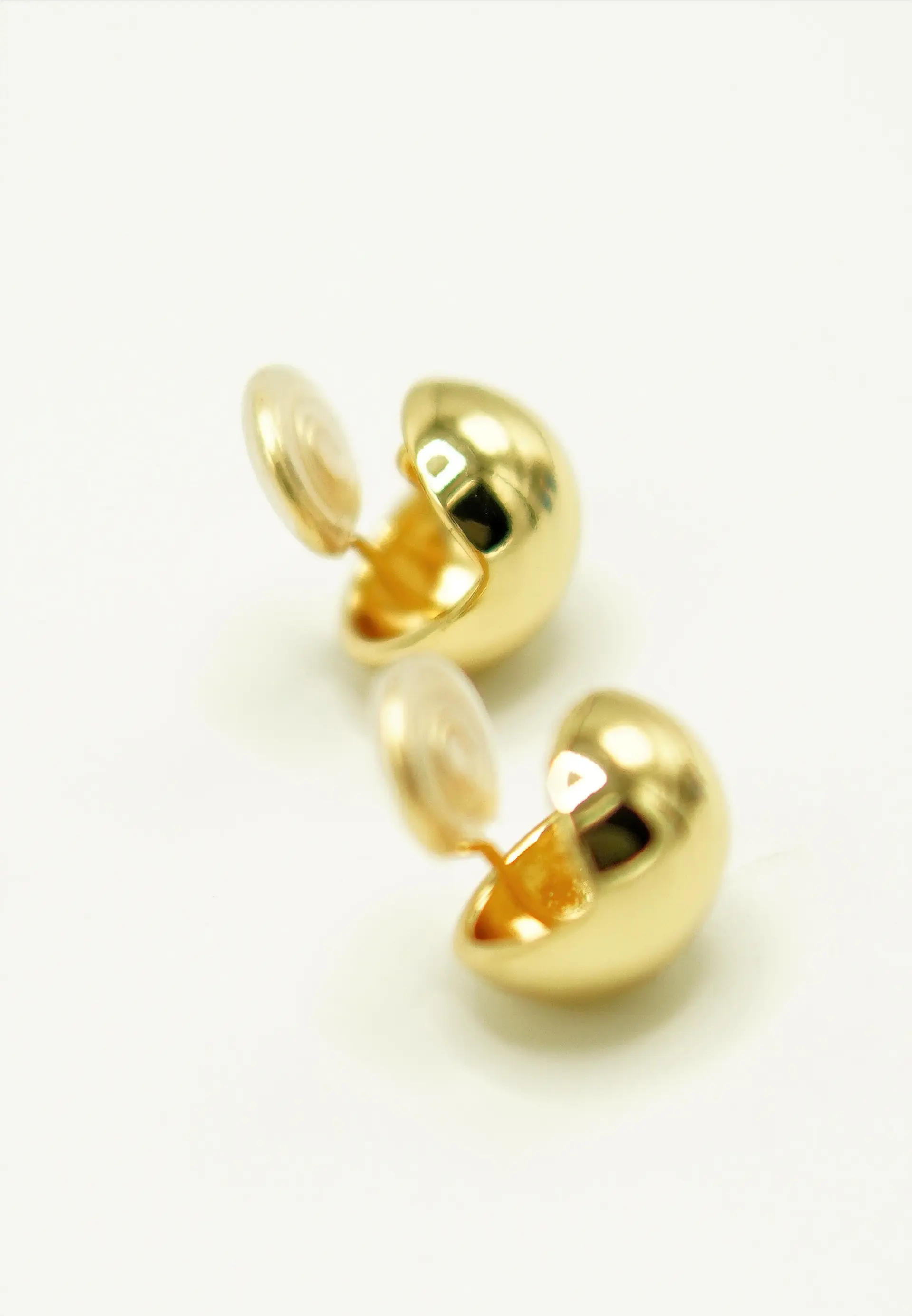 Argollas Semi Esfera Chapadas En Oro Earcuff Sin Perforacion 3